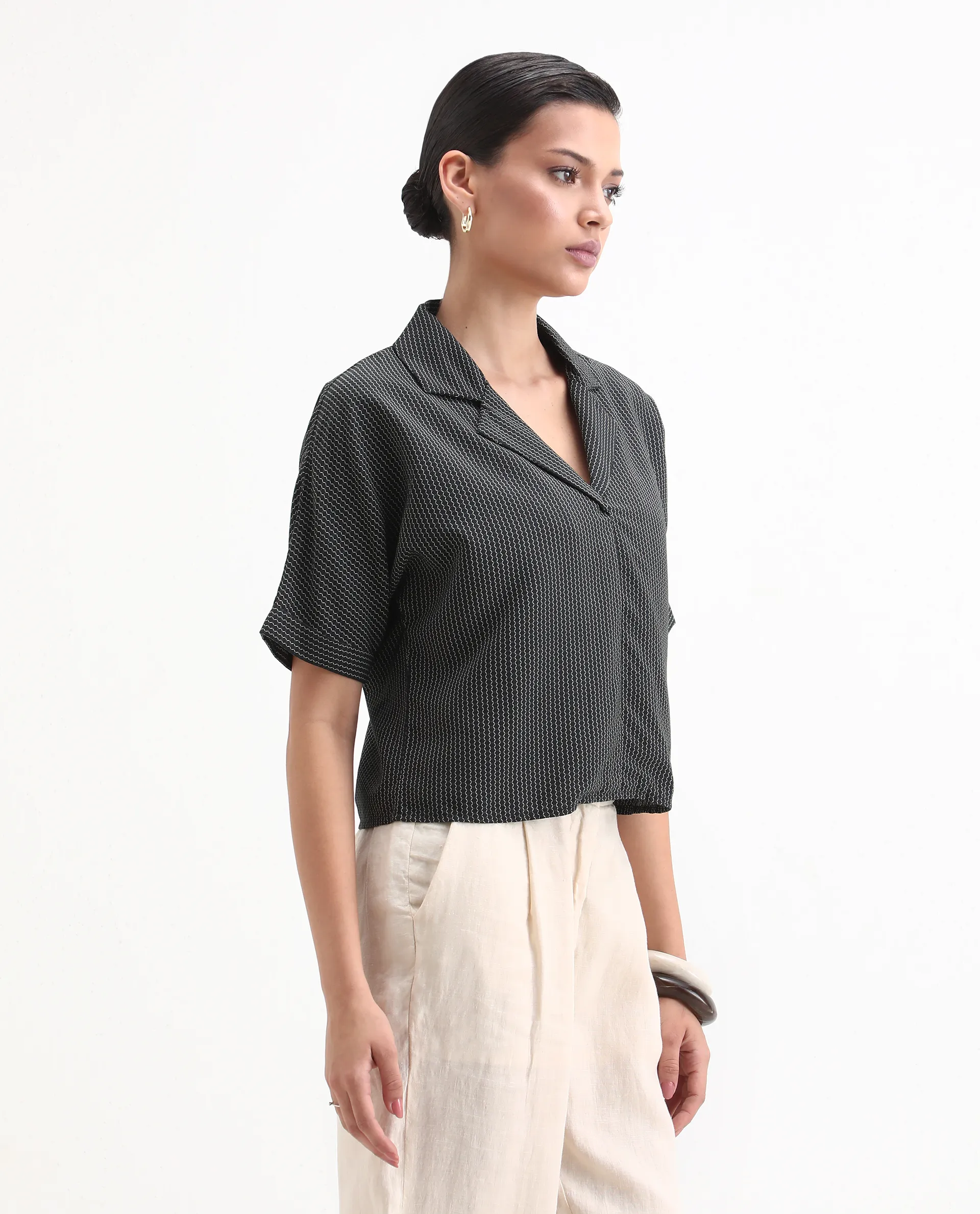 Rareism Women's Elnin Black Viscose Extended Sleeves Lapel Neck Regular Fit Top - Image 5