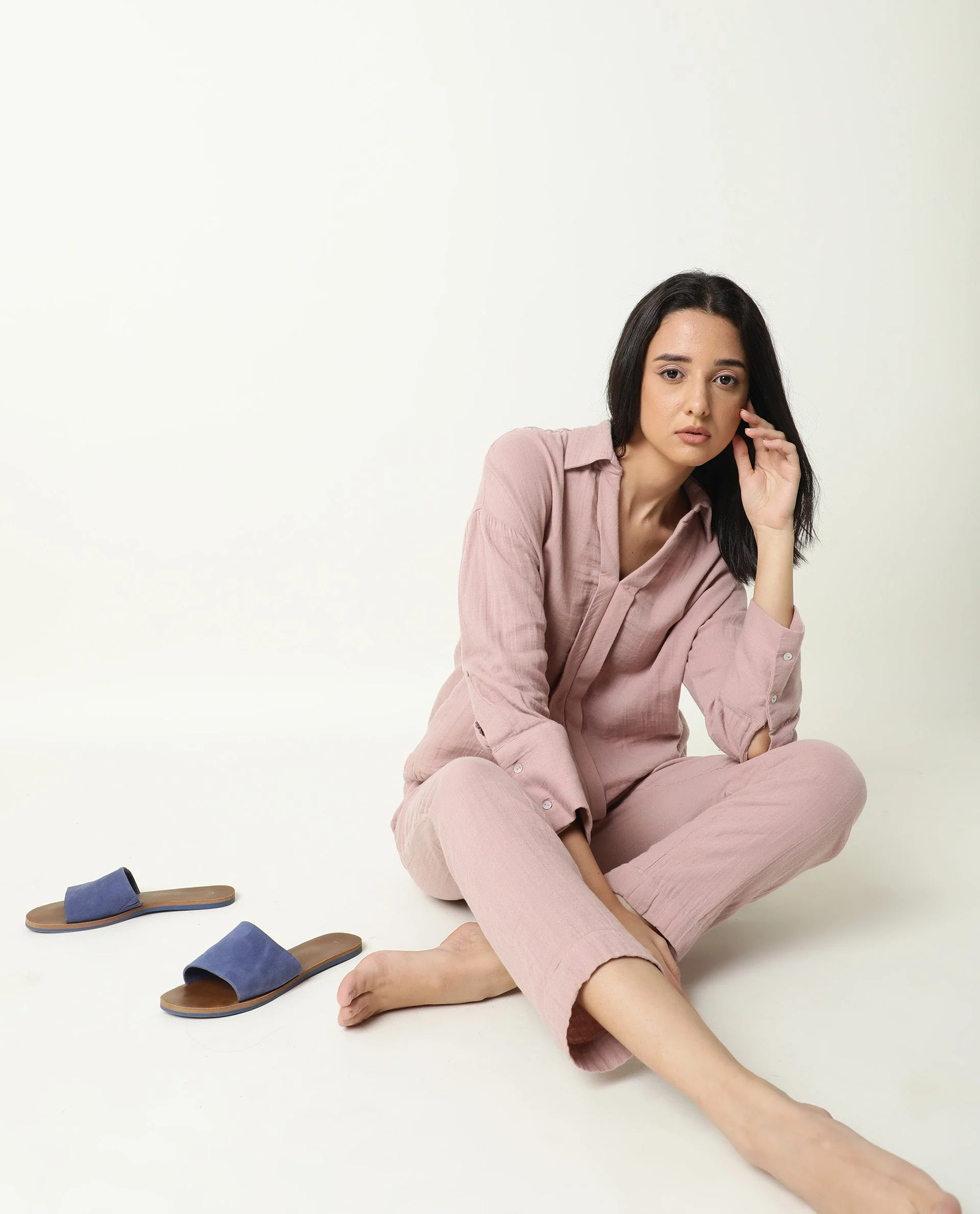 Rareism Women's Elo Pink Cotton Plain Ankle Length Regular Fit Trouser - Image 2
