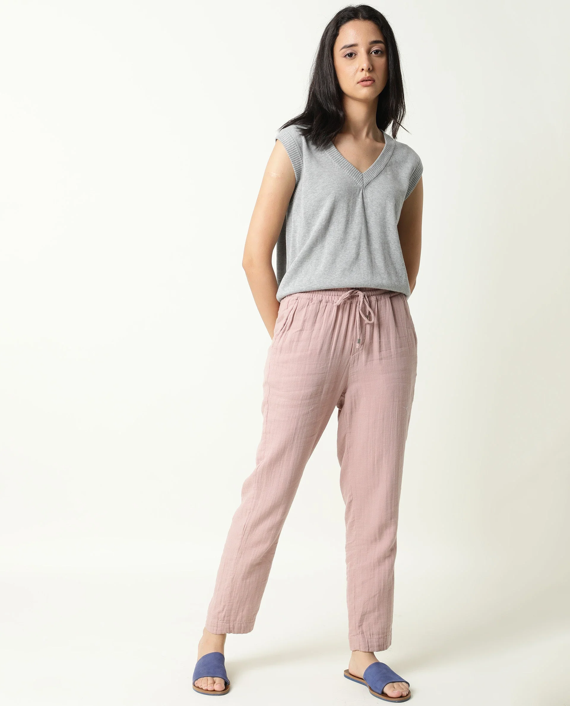 Rareism Women's Elo Pink Cotton Plain Ankle Length Regular Fit Trouser - Image 4