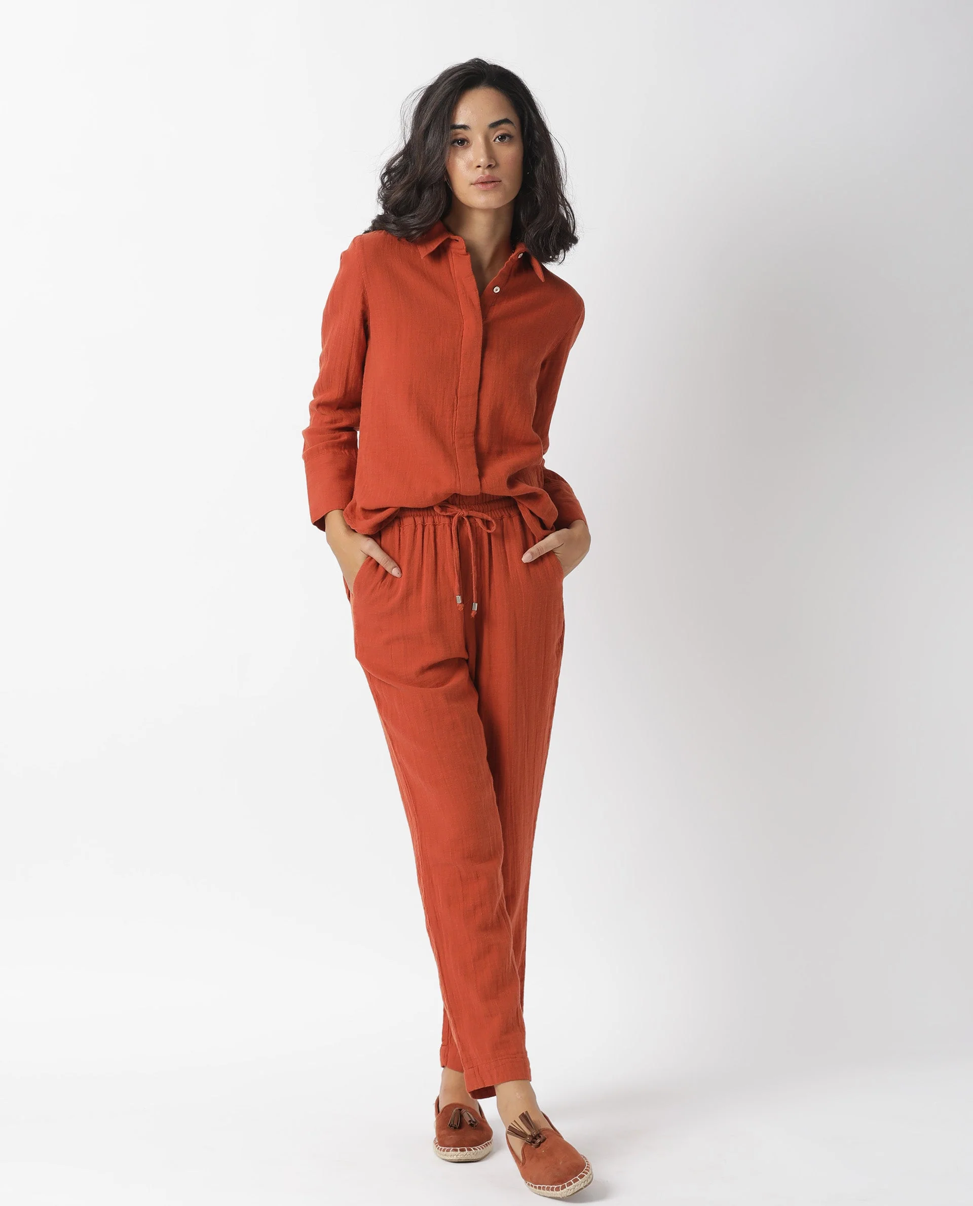 Rareism Women's Elo Rust Cotton Plain Ankle Length Regular Fit Trouser - Image 2
