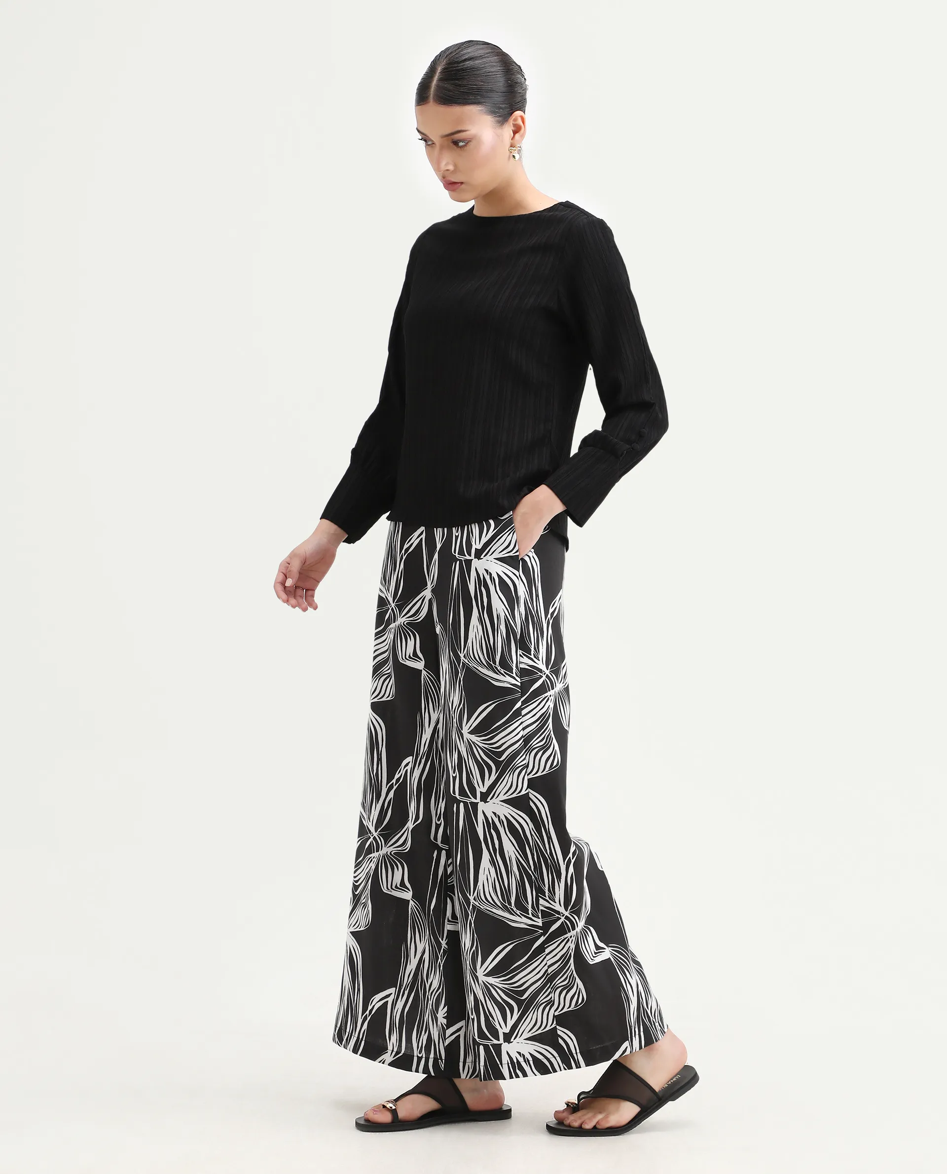 Rareism Women's Eloff-B Black Polyester Zipper Closure Wide Ankle Length Abstract Print Trouser - Image 7