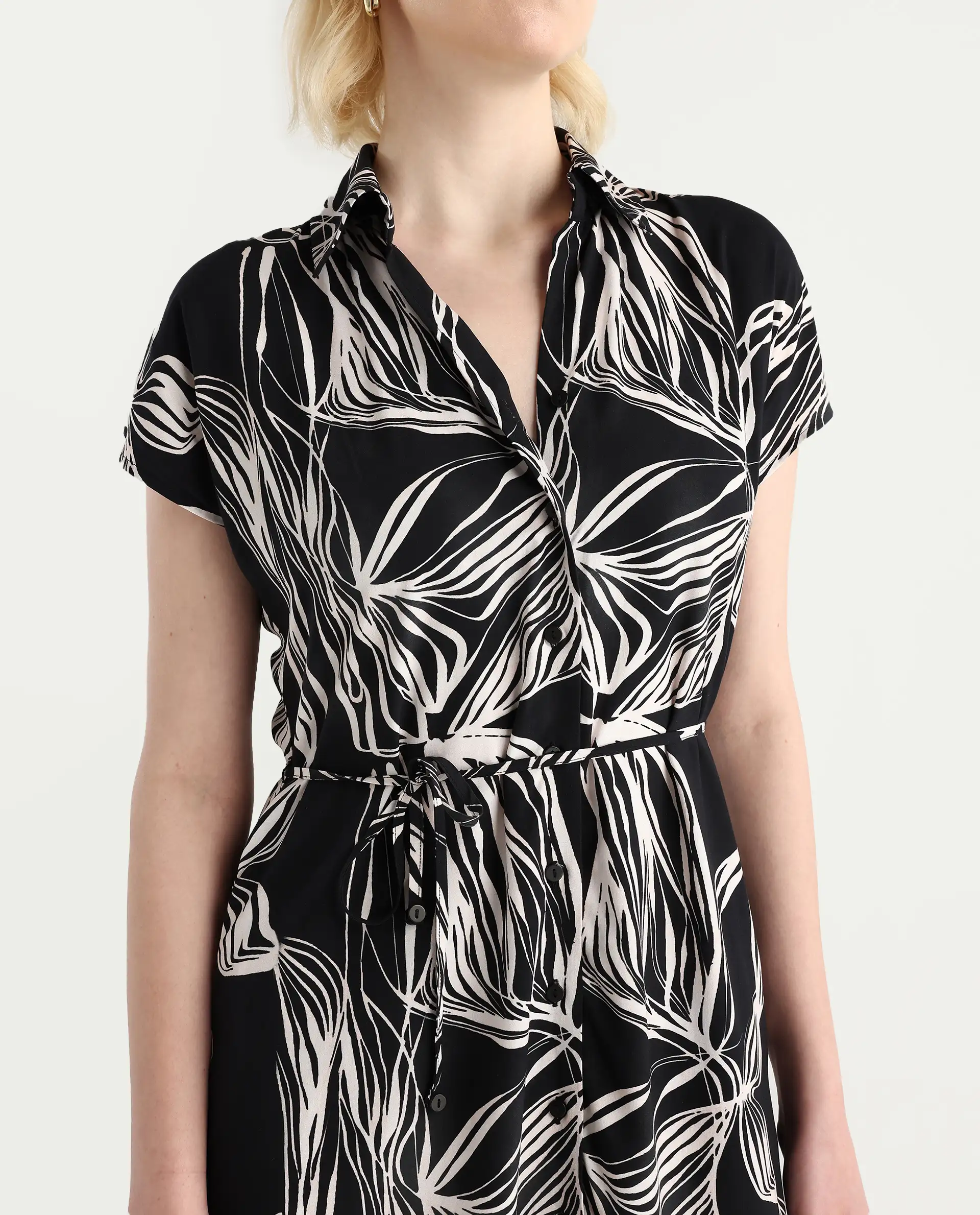 Rareism Women's Eloge Black Viscose Collared Neck A-Line Printed Midi Dress - Image 5