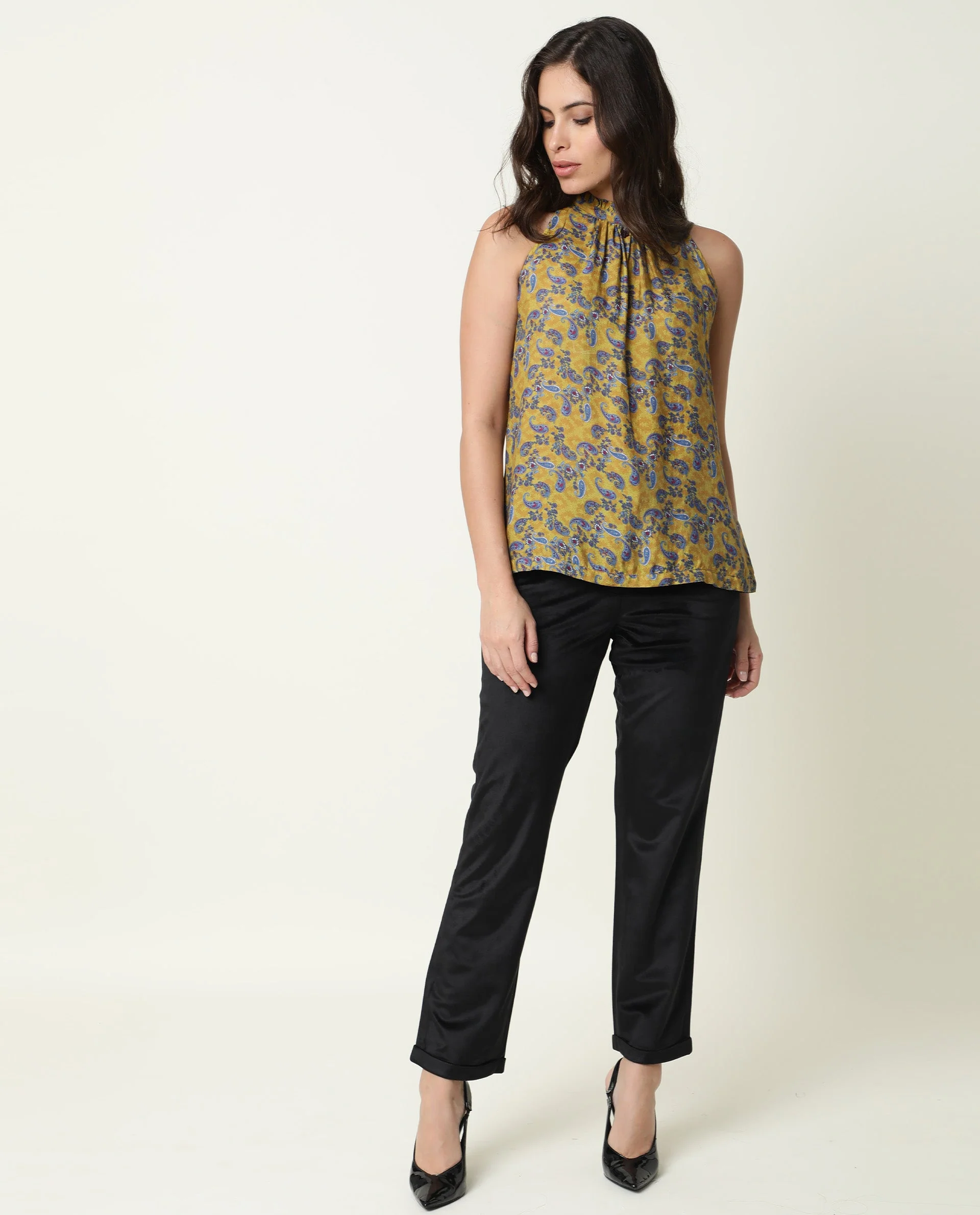 Rareism Women's Elordi Olive Halter Neck Floral Print Sleeveless Knee Length Tailored Top - Image 7