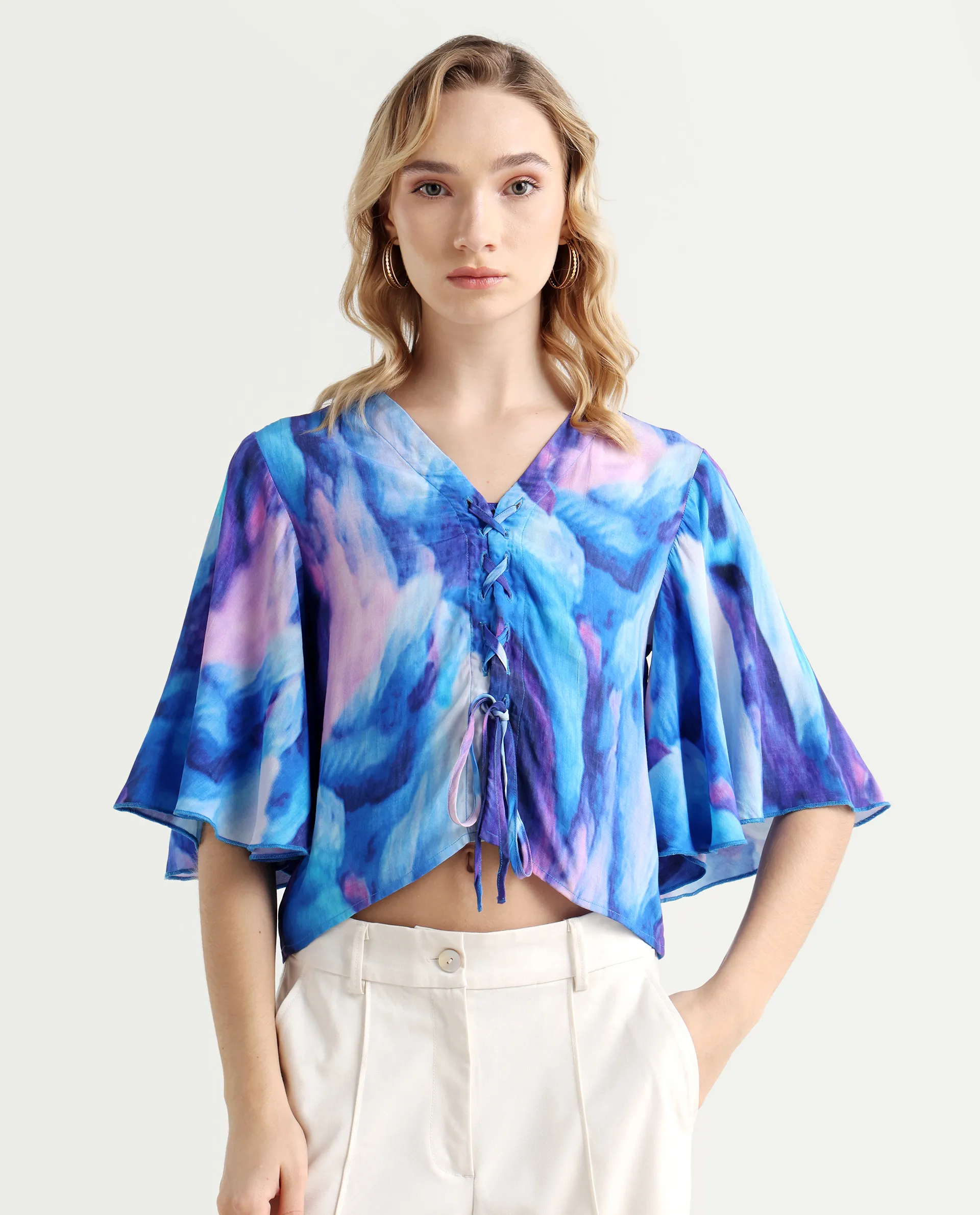 Rareism Women's Eltop Blue Polyester V-Neck Abstract Print Flared Sleeve Crop Relaxed Fit Top - Image 4