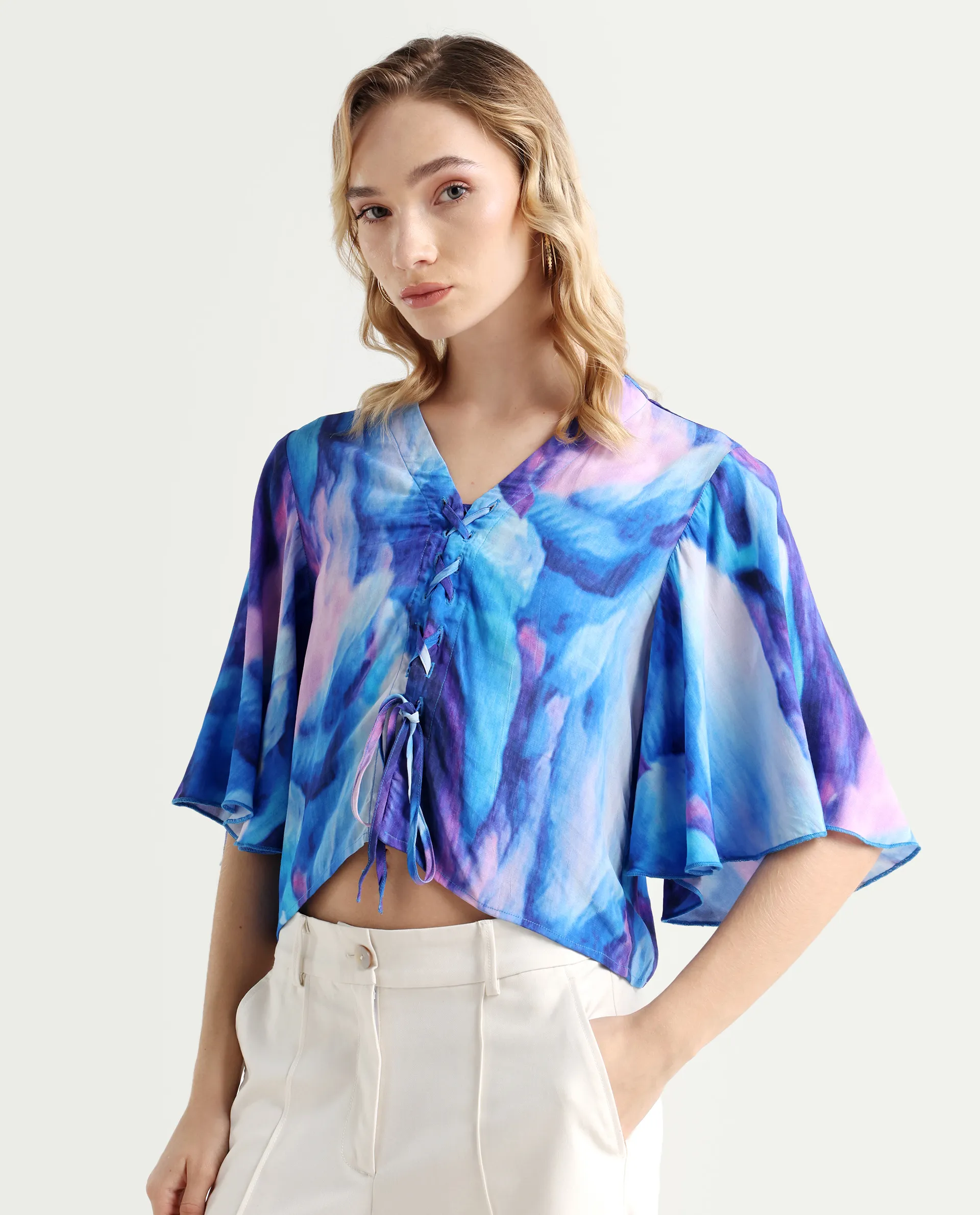 Rareism Women's Eltop Blue Polyester V-Neck Abstract Print Flared Sleeve Crop Relaxed Fit Top - Image 5