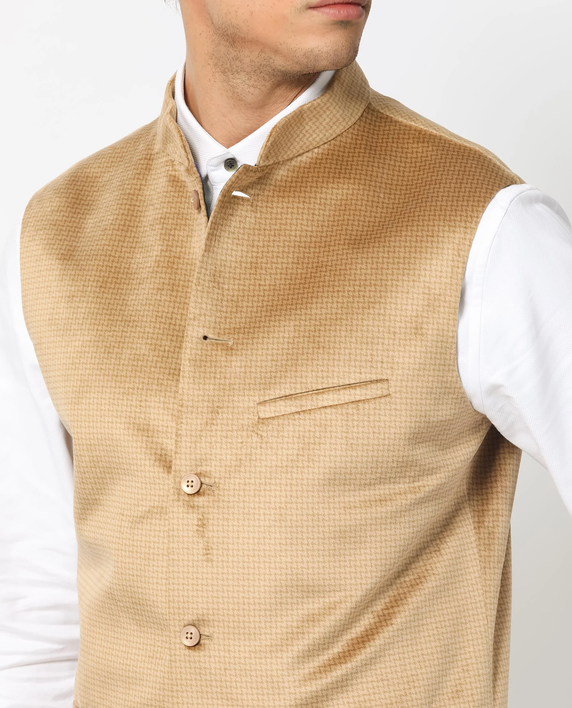 Rare Rabbit Men's Emerald Light Beige Polyester Plain Tailored Fit Sleeveless Mandarin Collar Bandhgala Rare Rabbit Men's Lasmos-B1 Beige Viscose Embroidered Regular Fit Sleeveless Mandarin Collar Bandhgala Nehru Jacket - Image 5
