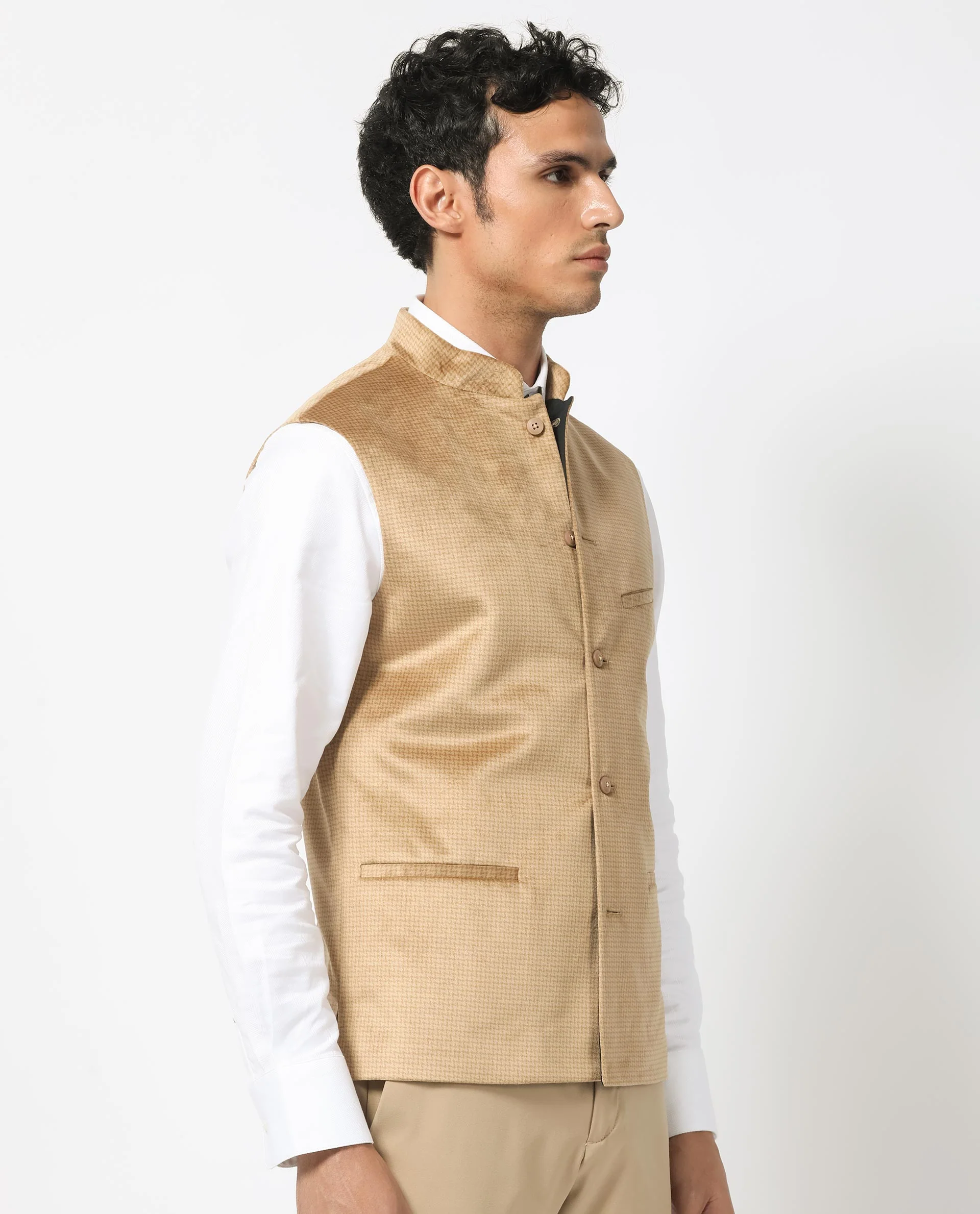 Rare Rabbit Men's Emerald Light Beige Polyester Plain Tailored Fit Sleeveless Mandarin Collar Bandhgala Rare Rabbit Men's Lasmos-B1 Beige Viscose Embroidered Regular Fit Sleeveless Mandarin Collar Bandhgala Nehru Jacket - Image 9