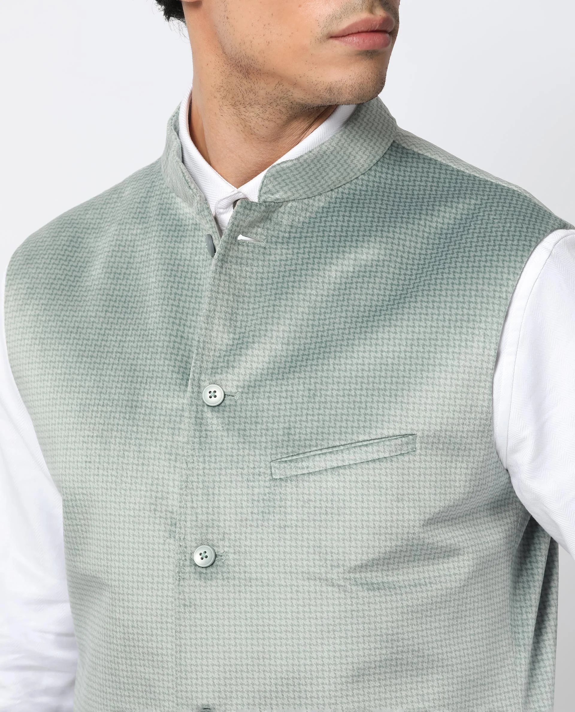 Rare Rabbit Men's Emerald Light Blue Polyester Plain Tailored Fit Sleeveless Mandarin Collar Bandhgala Rare Rabbit Men's Lasmos-B1 Beige Viscose Embroidered Regular Fit Sleeveless Mandarin Collar Bandhgala Nehru Jacket - Image 6