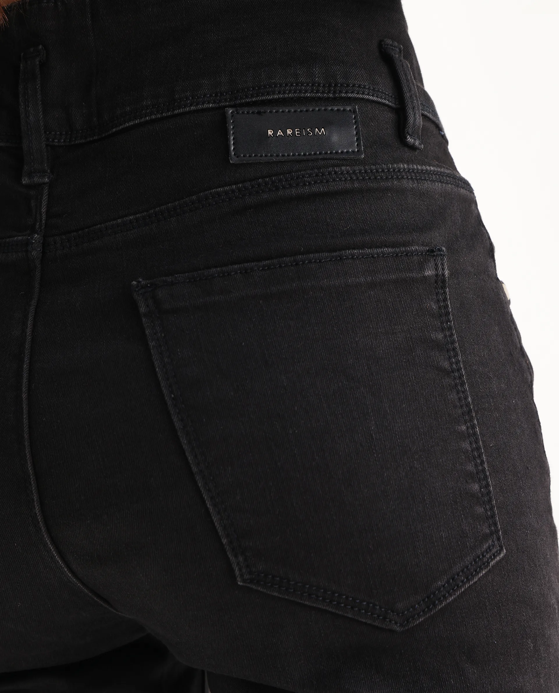 Rareism Women's Emerald Black Cotton Blend Plain Ankle Length Slim Fit Jeans - Image 10