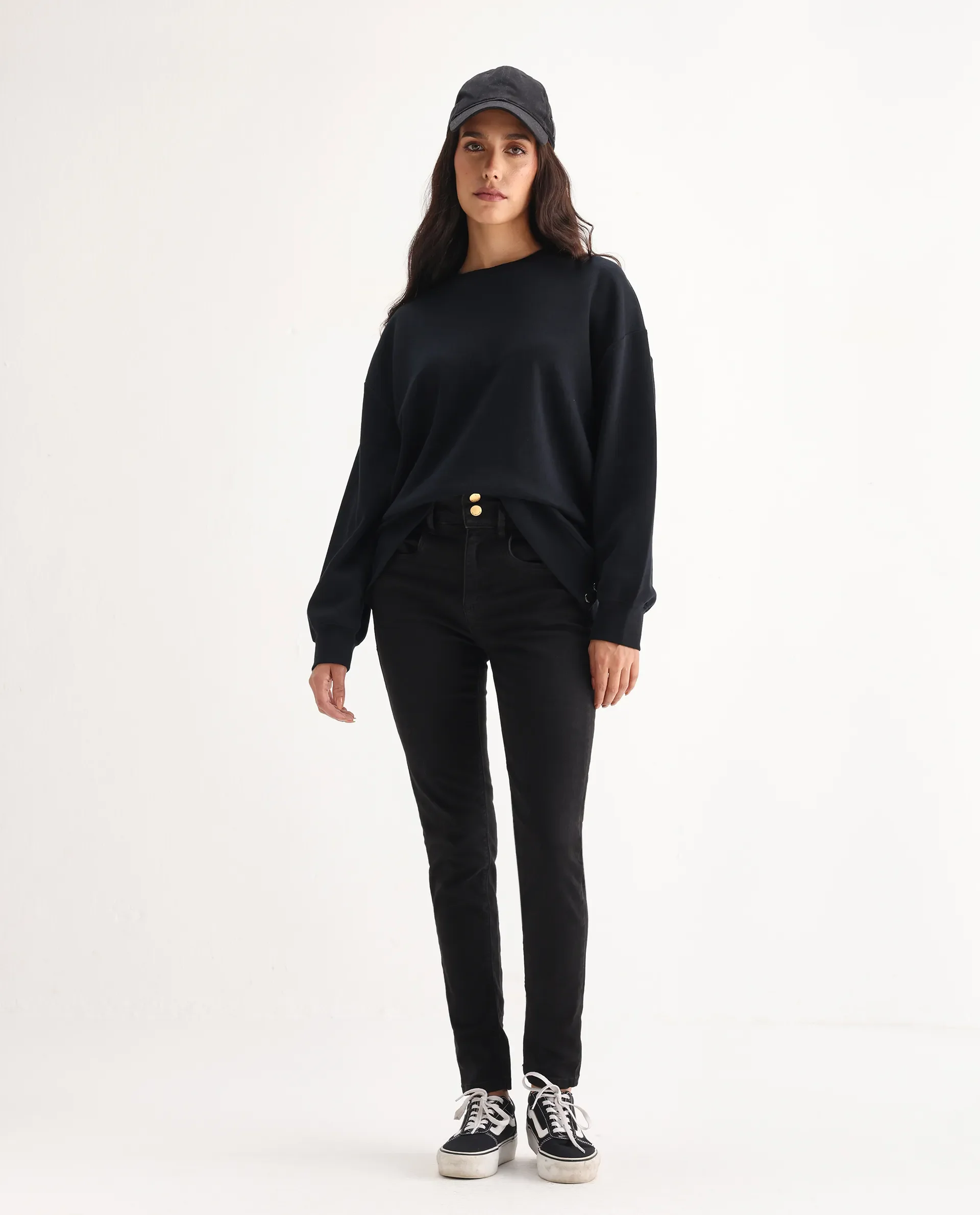 Rareism Women's Emerald Black Cotton Blend Plain Ankle Length Slim Fit Jeans - Image 2