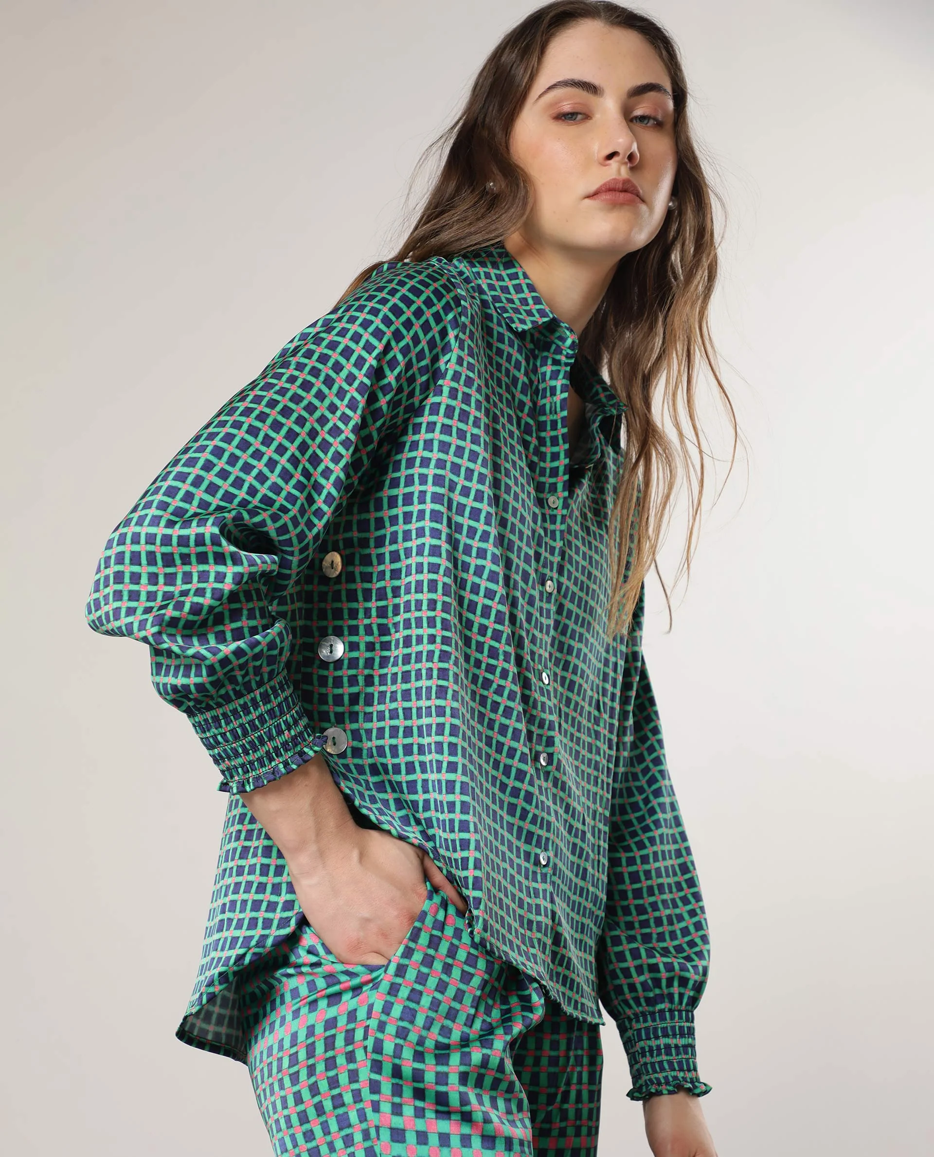 Rareism Women's Emileo Green Polyester Spread Collar Geometric Print Relaxed Fit Top - Image 4