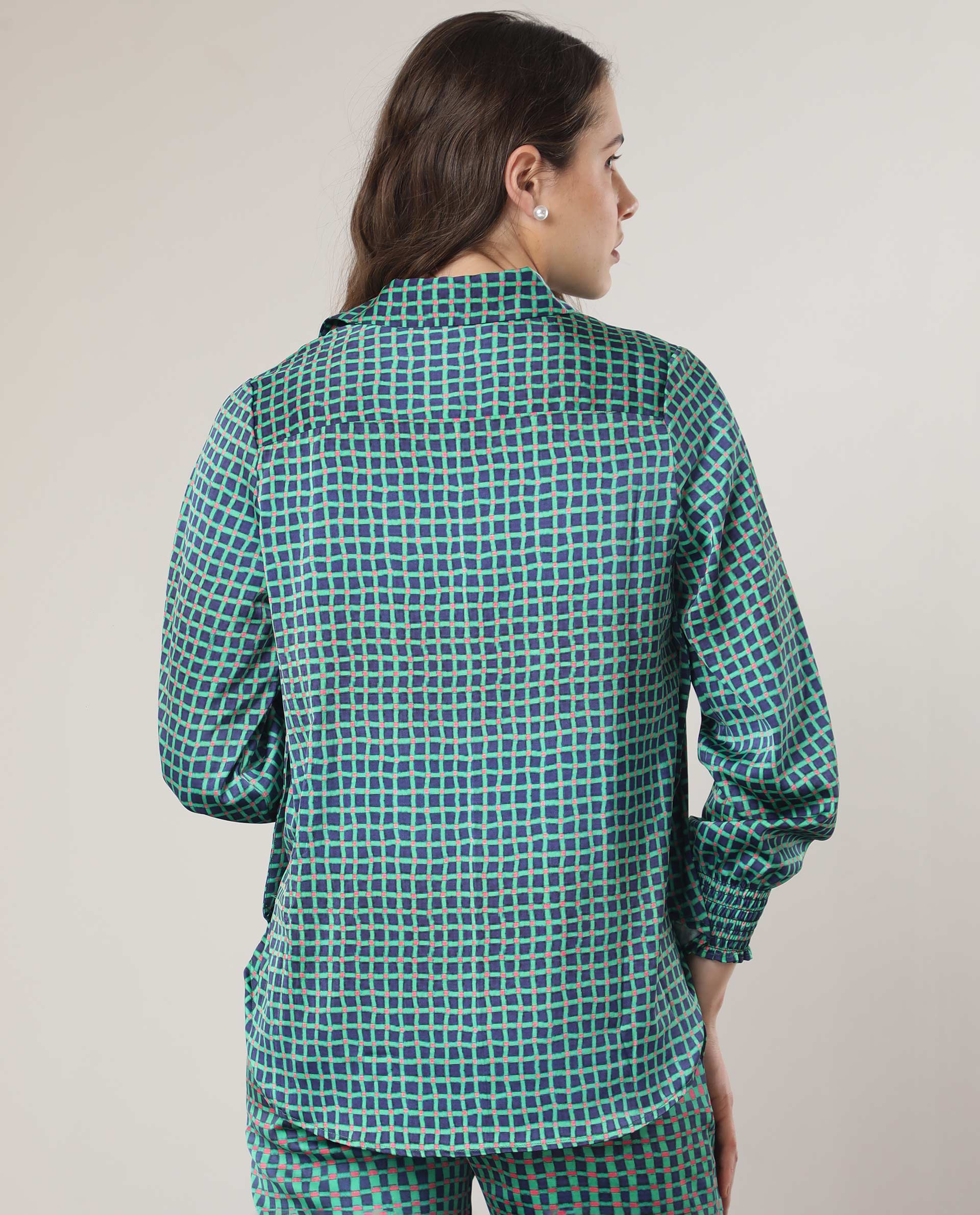 Rareism Women's Emileo Green Polyester Spread Collar Geometric Print Relaxed Fit Top - Image 9