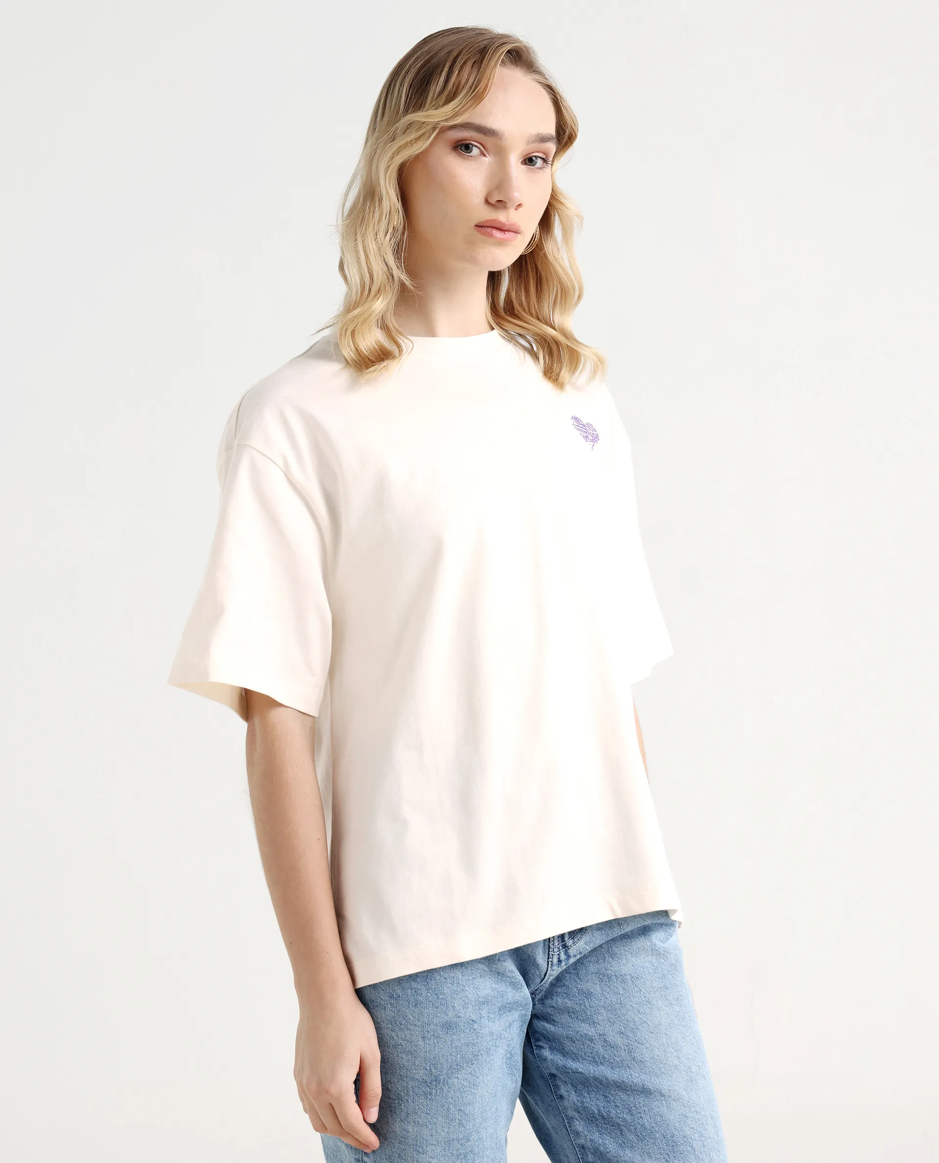 Rareism Women's Enrique Off White Cotton Blend Crew Neck Graphic Print Relaxed Fit T-Shirt - Image 6
