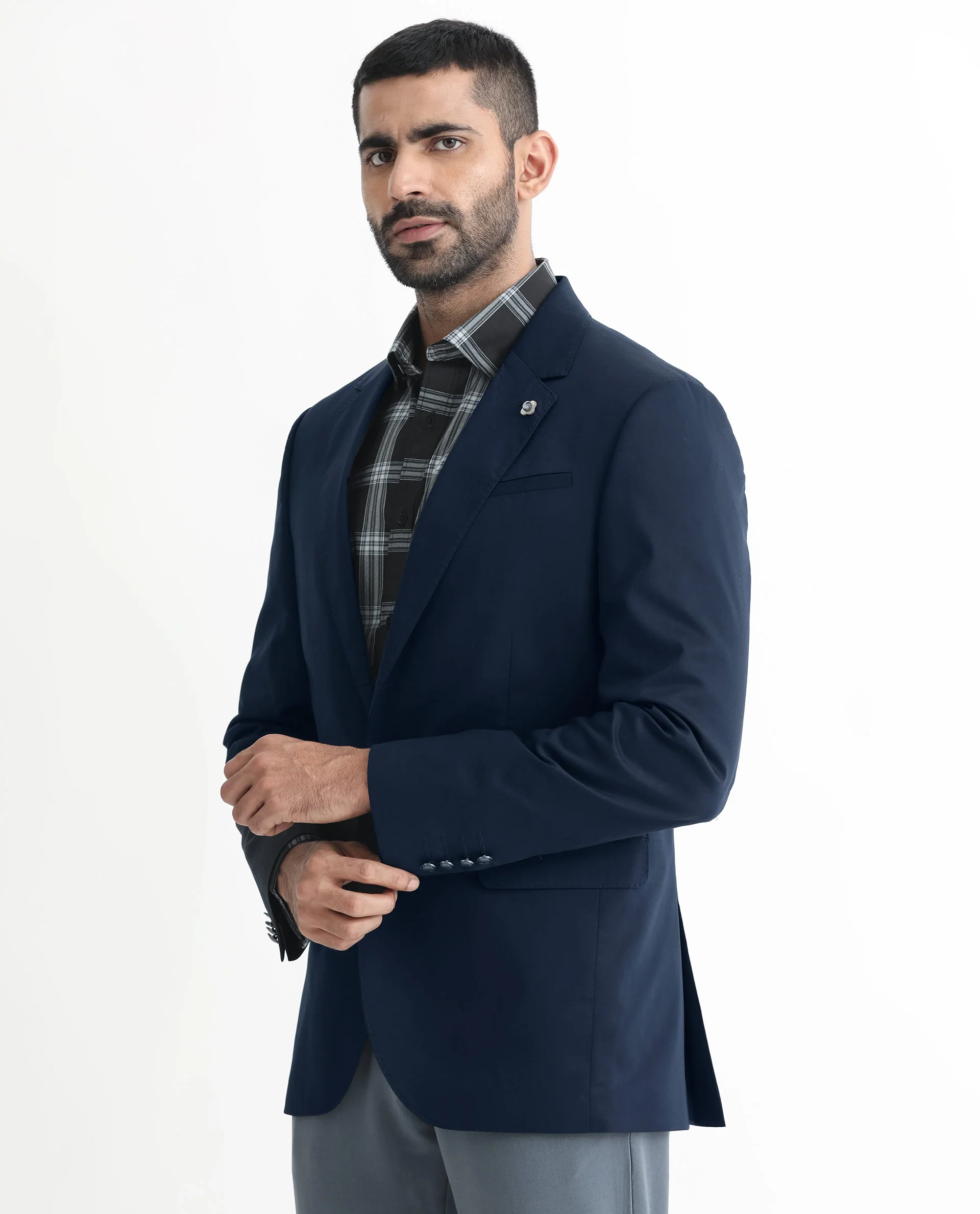 Rare Rabbit Men's Envest Dark Navy Polyester Plain Tailored Fit Full Sleeve Lapel Neck Blazer - Image 5