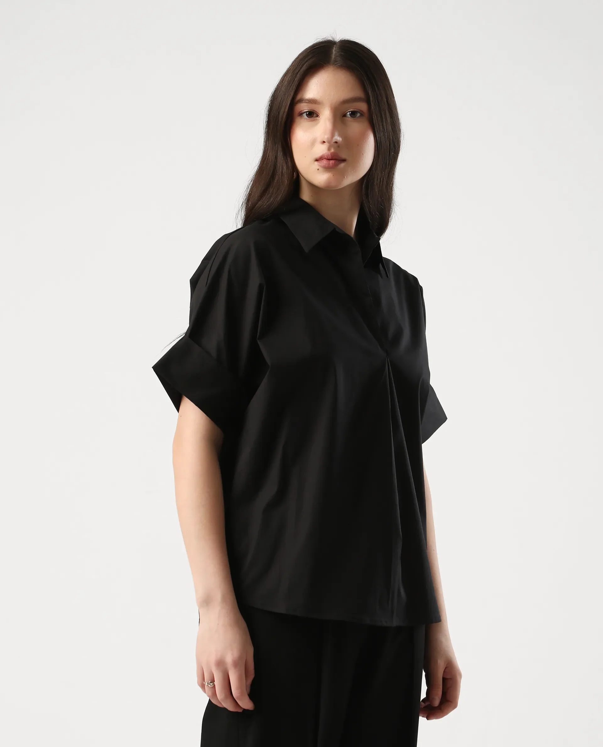 Rareism Women's Episo Black Cotton Blend Plain Extended Sleeves Boxy Fit Top - Image 4