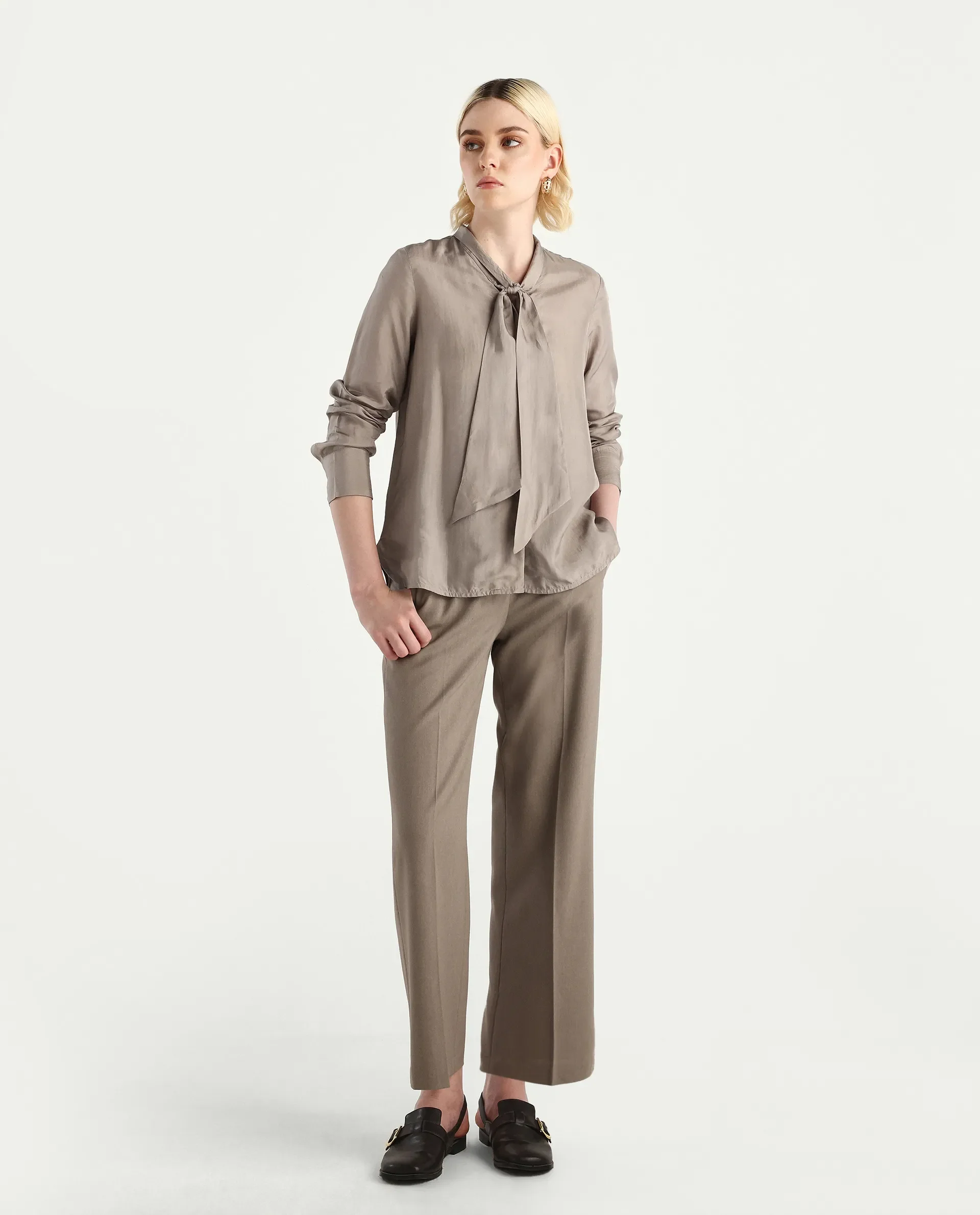 Rareism Women's Epoam Grey Cotton Blend Plain Cuffed Sleeve Regular Fit Shirt - Image 2