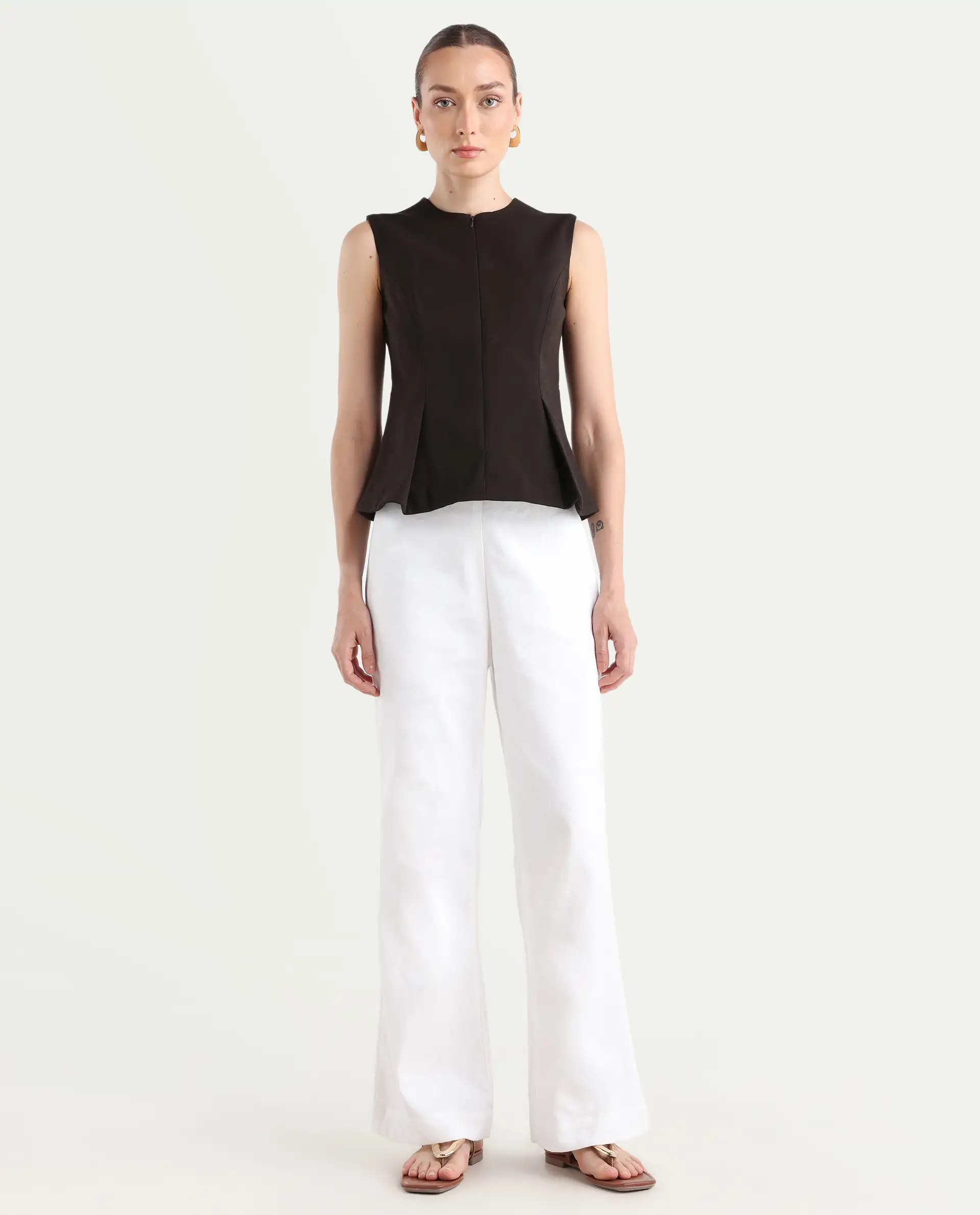 Rareism Women's Epors White Modal Plain Ankle Length Straight Fit Trouser - Image 3