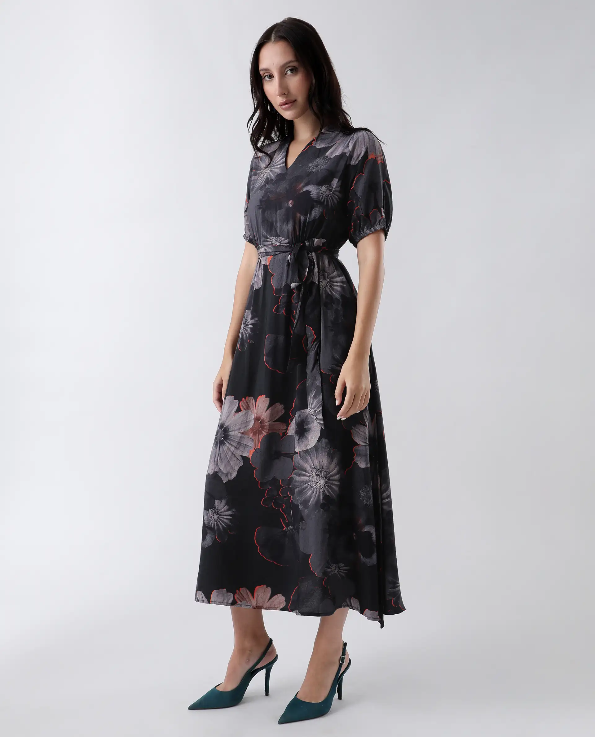Rareism Women's Epory Black Viscose Blend Floral Print Extended Sleeves Midi A-Line Dress - Image 5