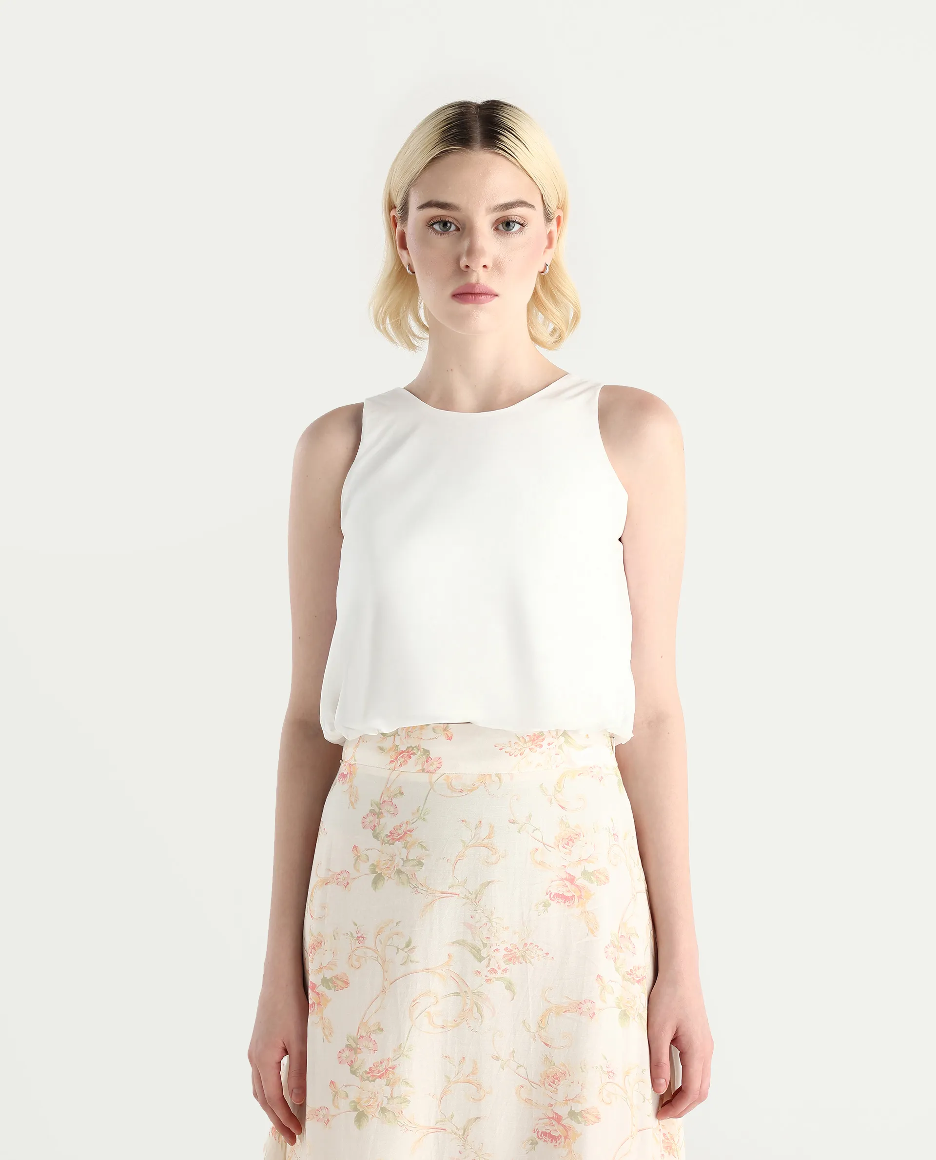 Rareism Women's Eptic White Cotton Plain Sleeveless Crop Regular Fit Top - Image 3