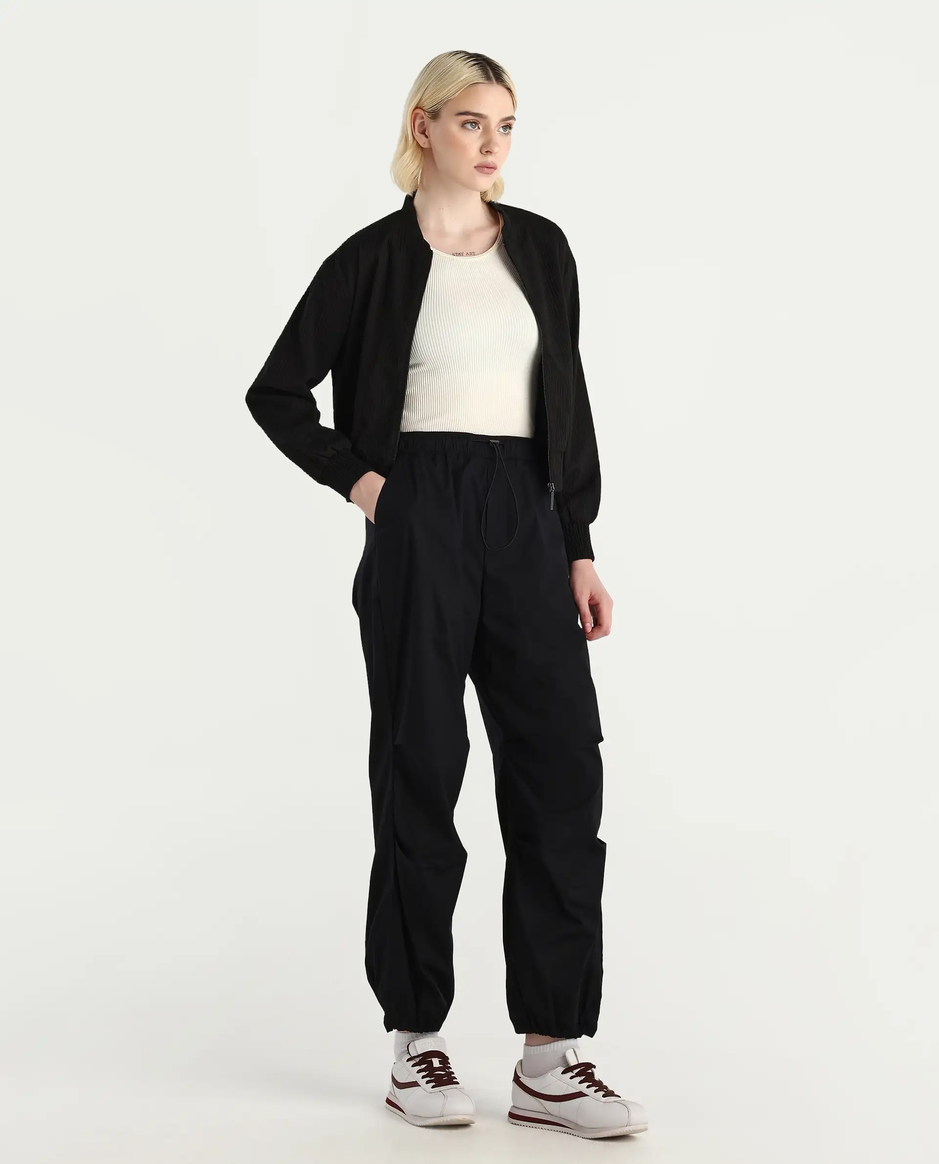 Rareism Women's Epwor Black Viscose Plain Ankle Length Baggy Trouser - Image 6