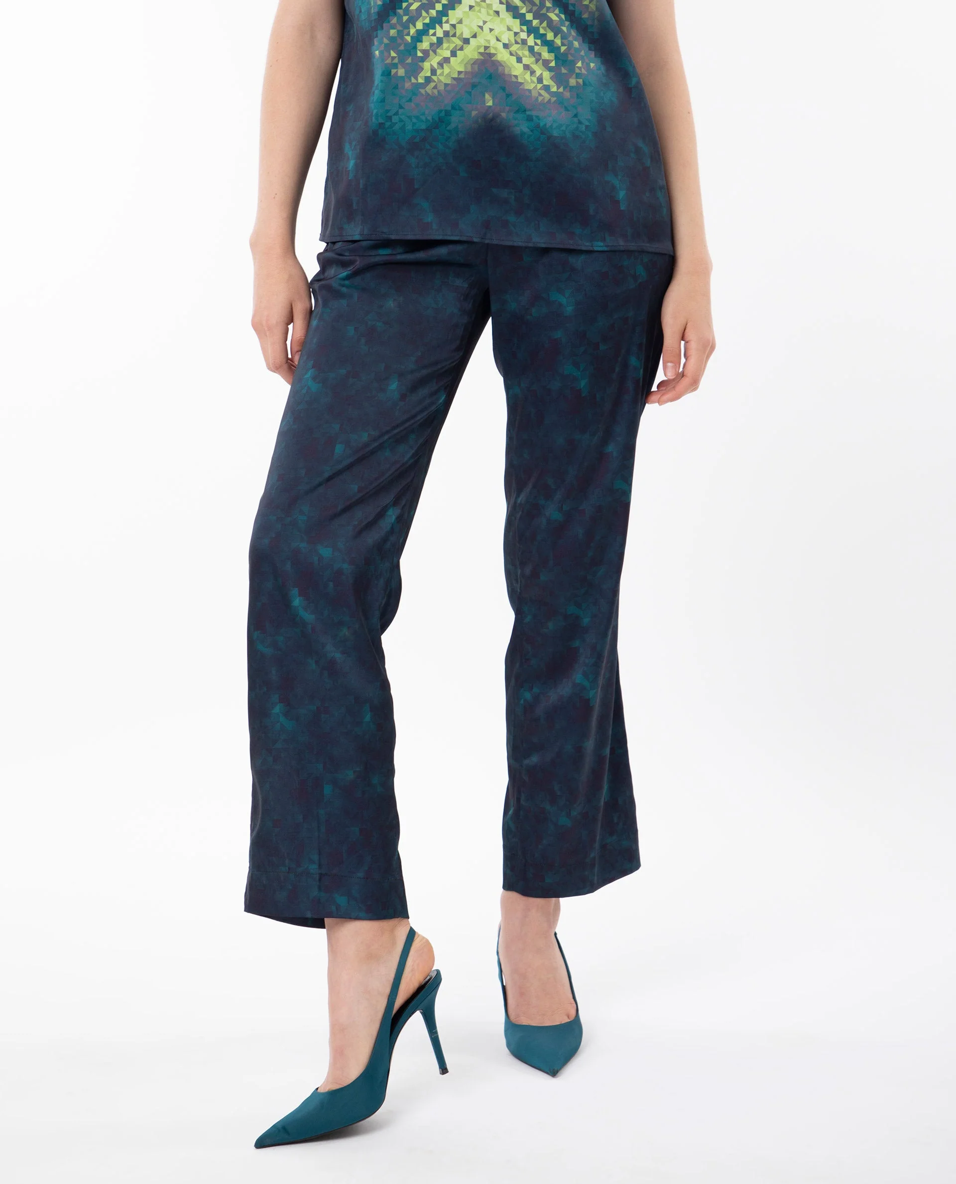 Rareism Women's Erent Blue Polyester Abstract Print Ankle Length Relaxed Fit Trouser - Image 2