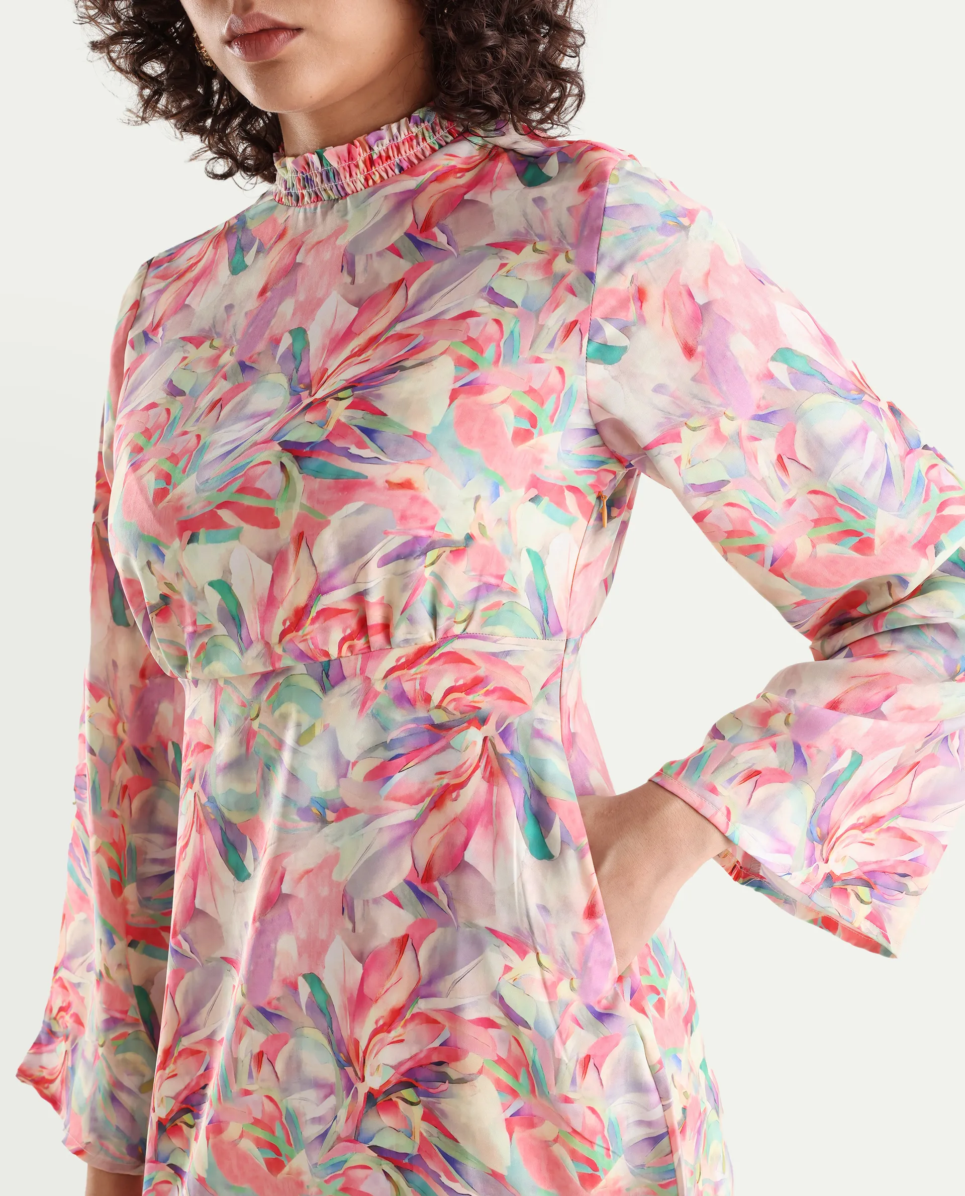 Rareism Women's Erry Light Multi Cotton Sweetheart Neck Abstract Print Bell Sleeve Knee Length Flared Dress - Image 4