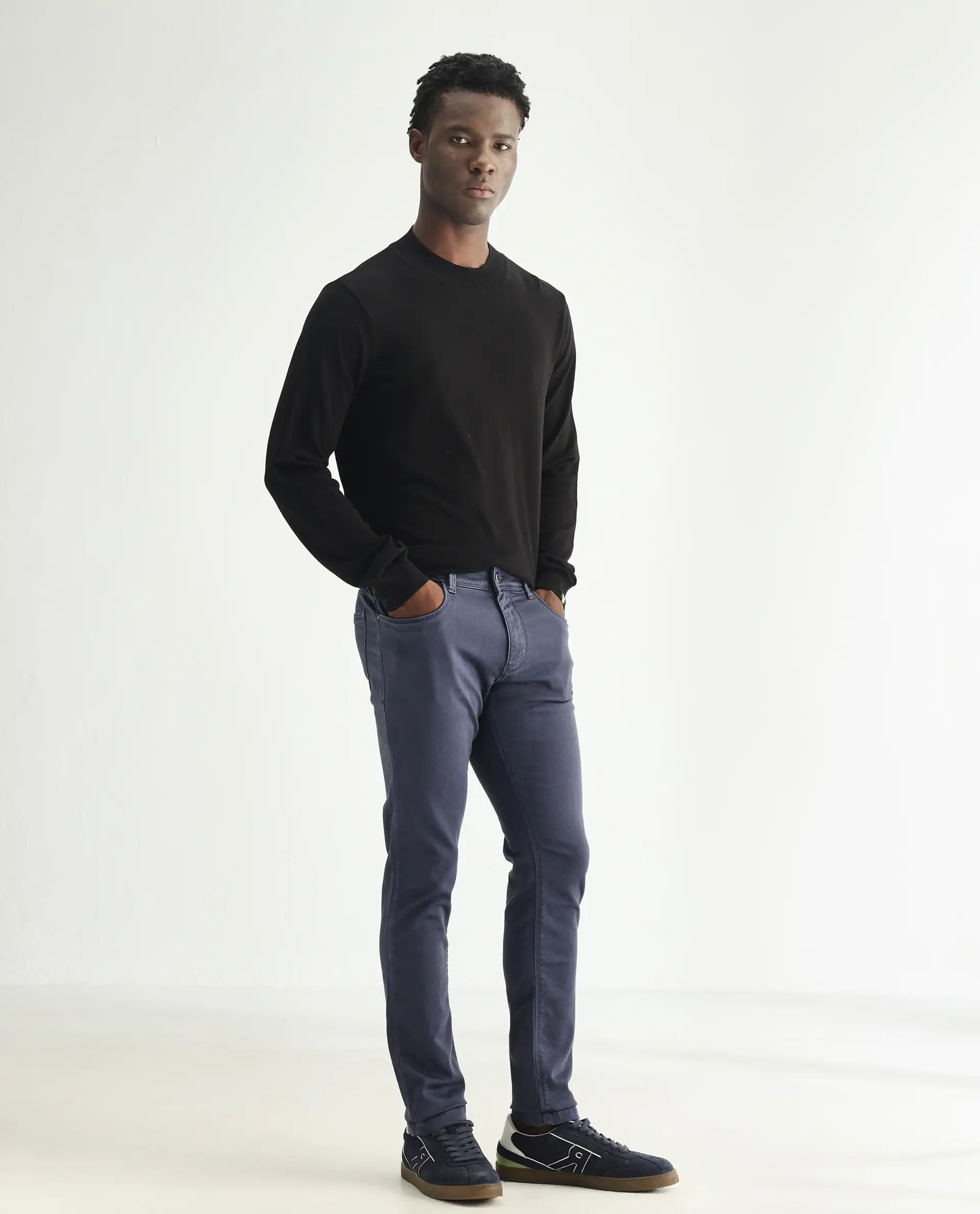Rare Rabbit Men's Essen Light Purple Cotton Plain Hawk Slim Fit Jeans - Image 5