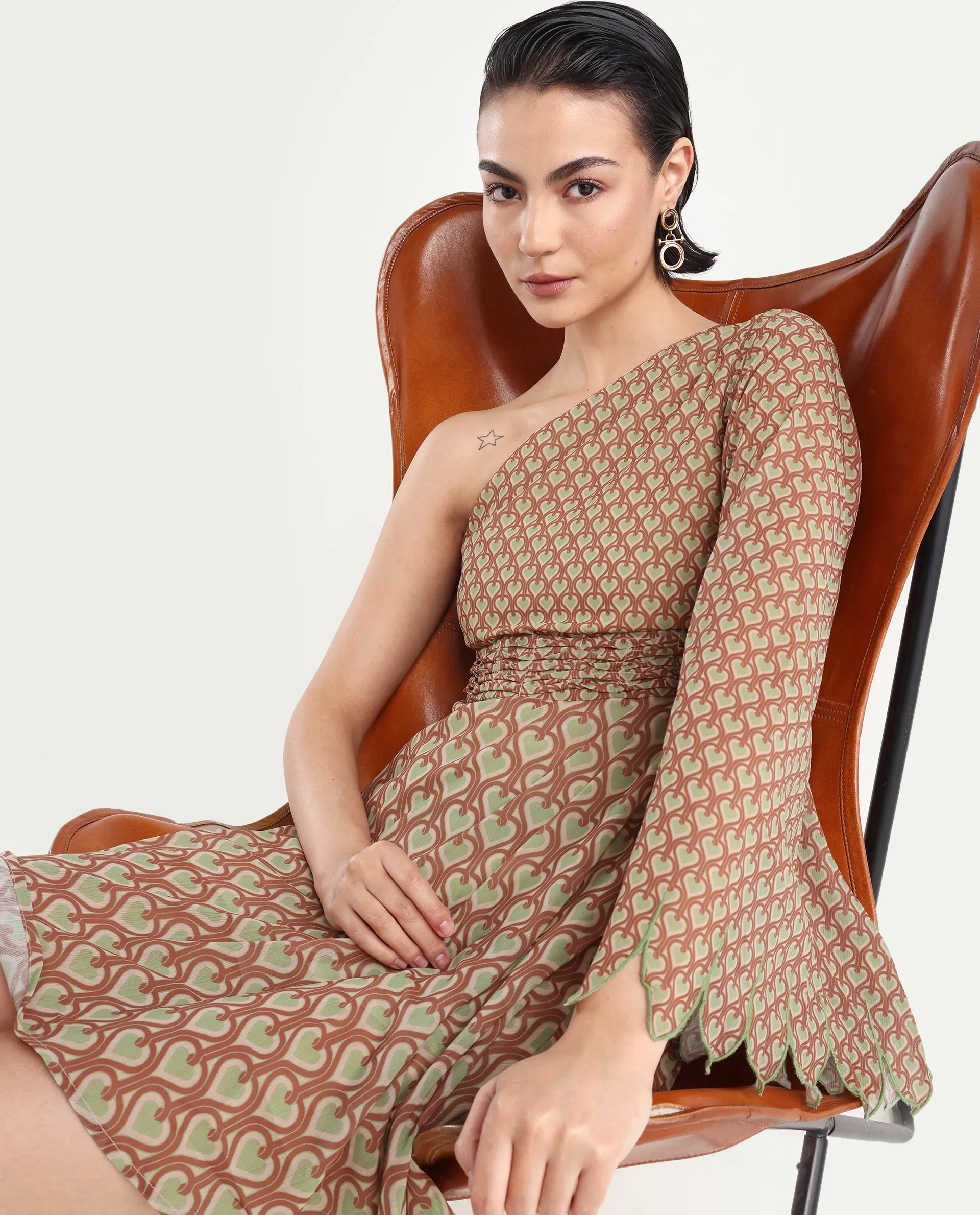 Rareism Women's Ethiopig Multi Polyester One Shoulder Geometric Print Asymmetric Sleeve Knee Length Asymmetric Dress - Image 4