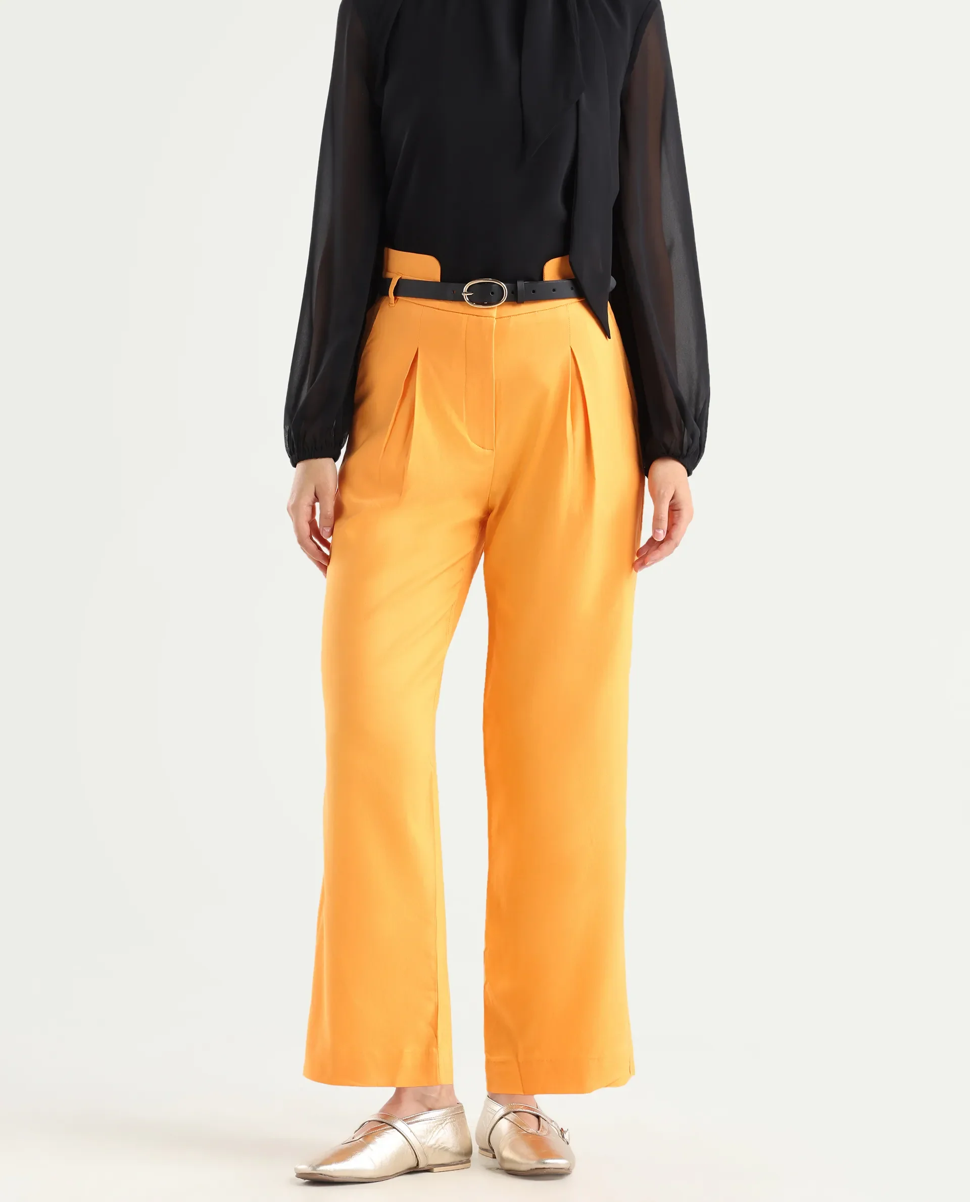 Rareism Women's Evanova Mustard Viscose Plain Ankle Length Regular Fit Trouser - Image 2