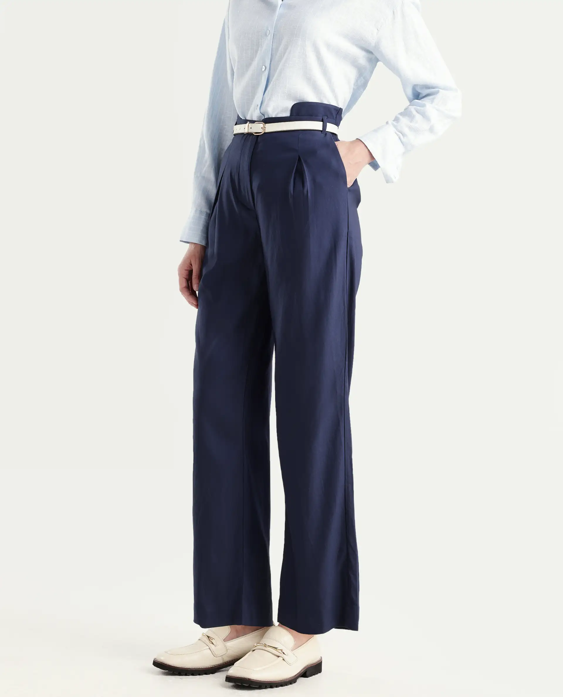 Rareism Women's Evanova Navy Viscose Plain Ankle Length Regular Fit Trouser - Image 2
