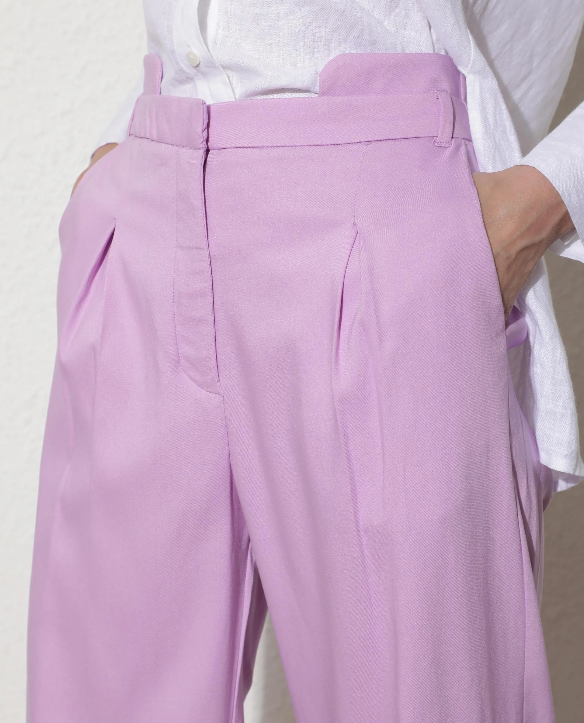 Rareism Women's Evanova Purple Viscose Plain Ankle Length Regular Fit Trouser - Image 5