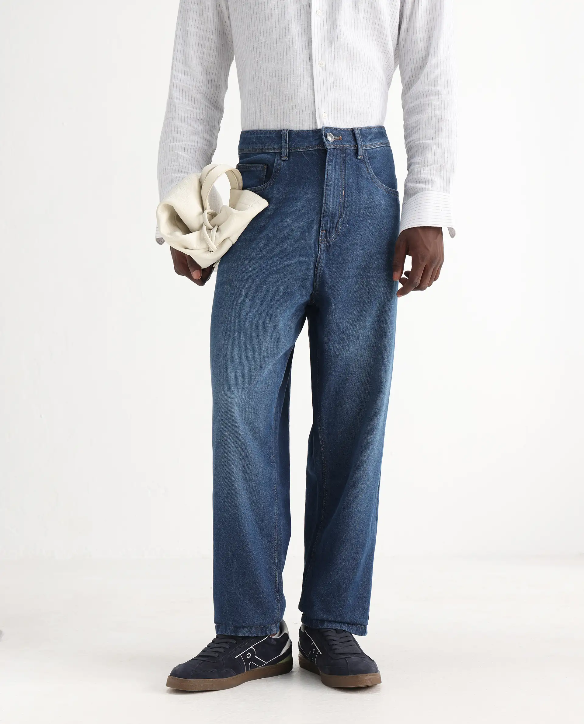 Rare Rabbit Men's Evet Blue Cotton Plain Baggy Fit Jeans - Image 2