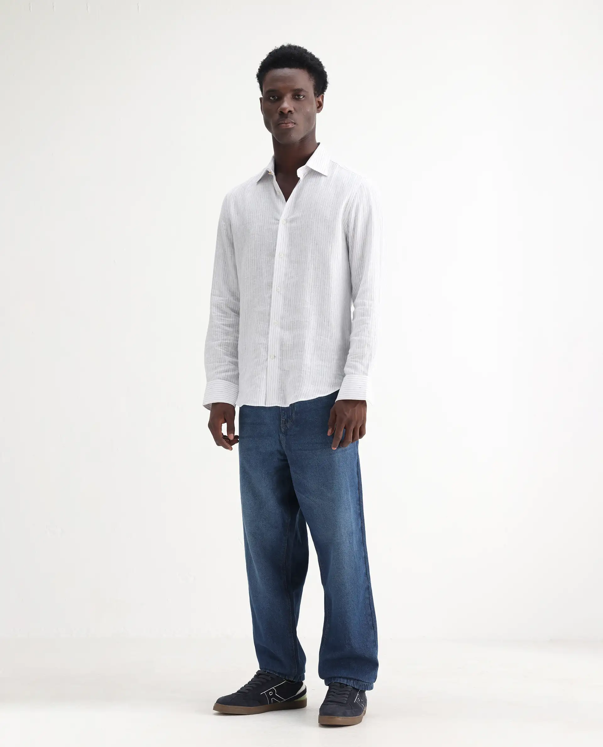 Rare Rabbit Men's Evet Blue Cotton Plain Baggy Fit Jeans - Image 7