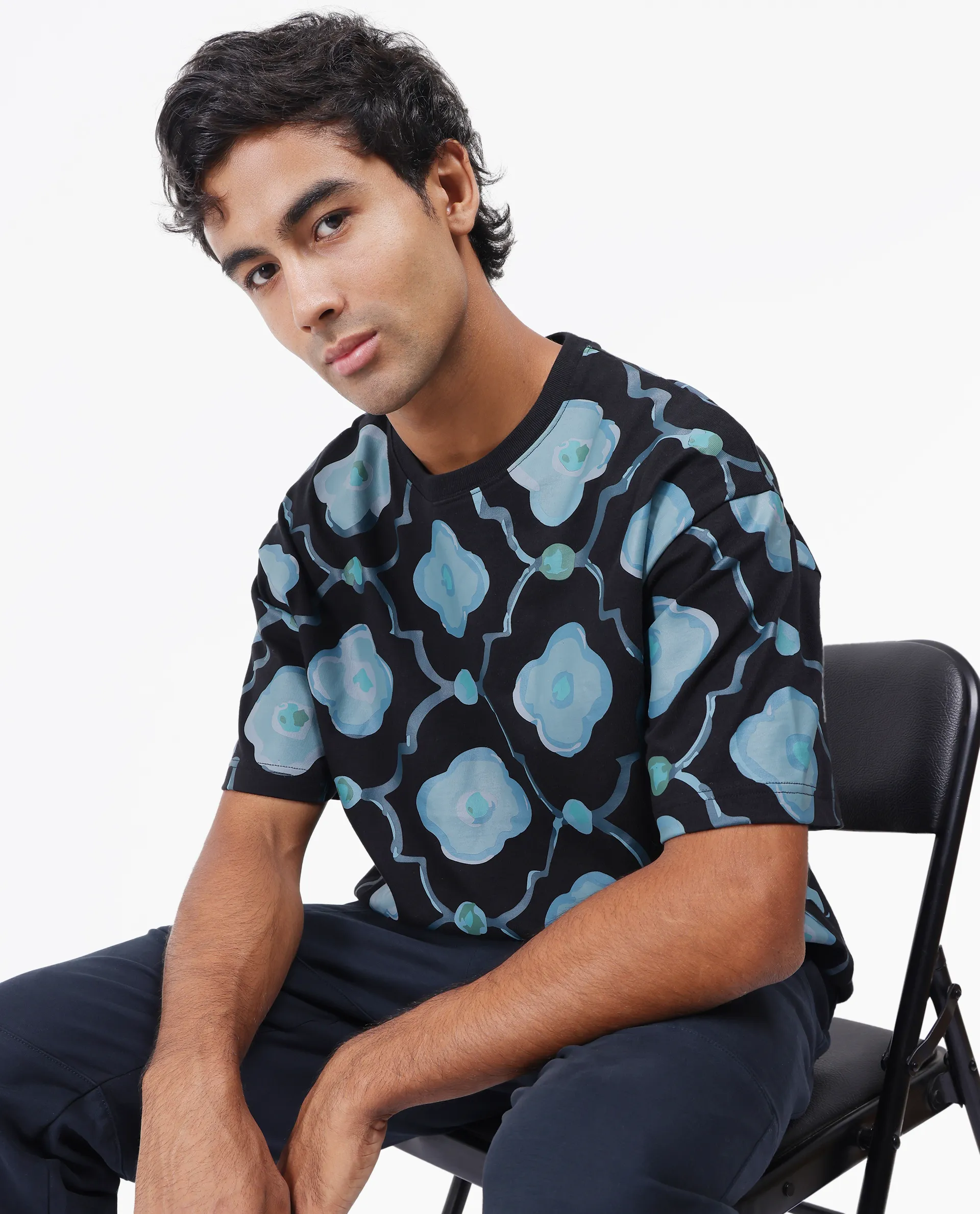 Rare Rabbit Men's Evino Black Cotton Graphic Print Oversized Fit Half Sleeve Crew Neck T-Shirt - Image 4