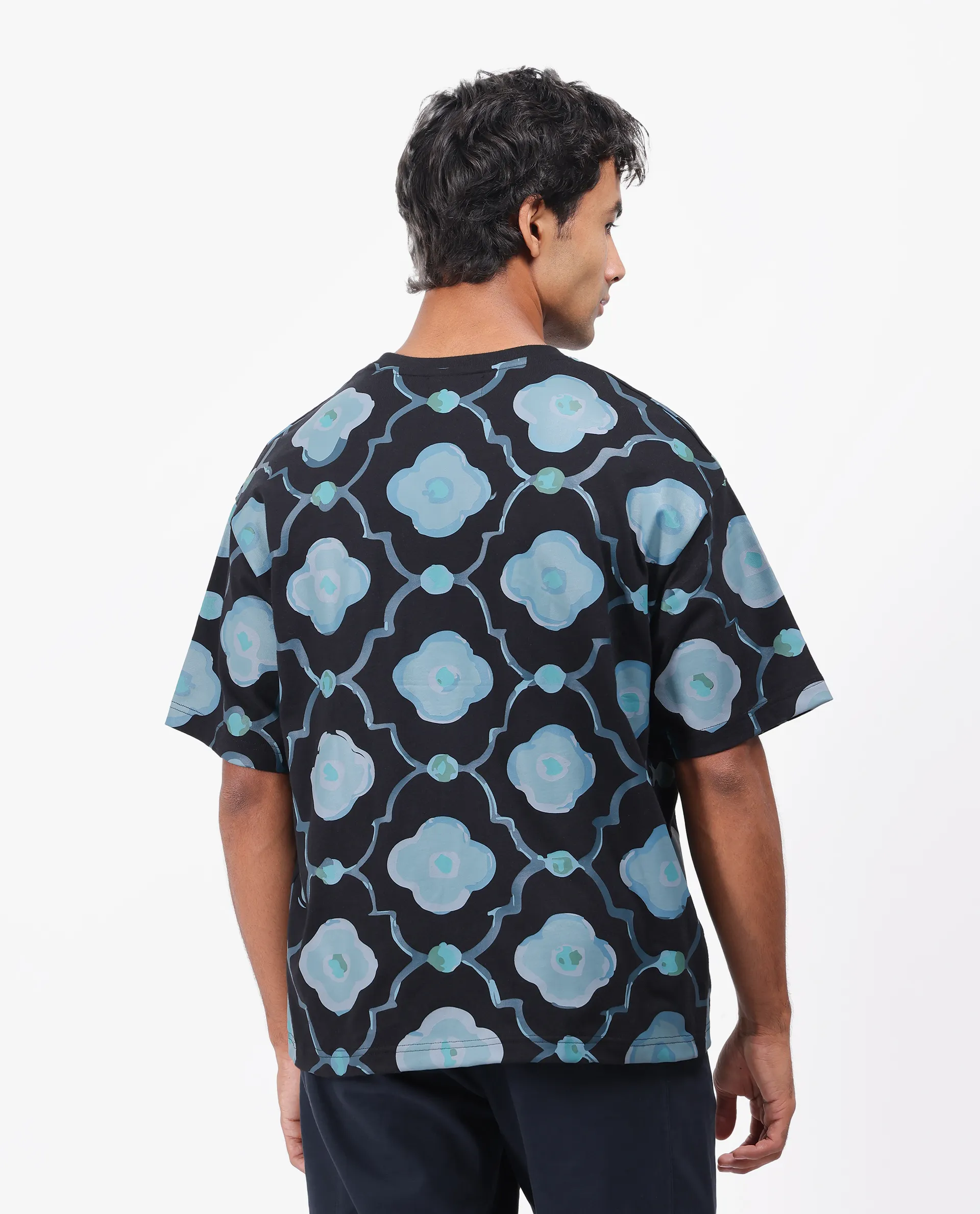 Rare Rabbit Men's Evino Black Cotton Graphic Print Oversized Fit Half Sleeve Crew Neck T-Shirt - Image 6