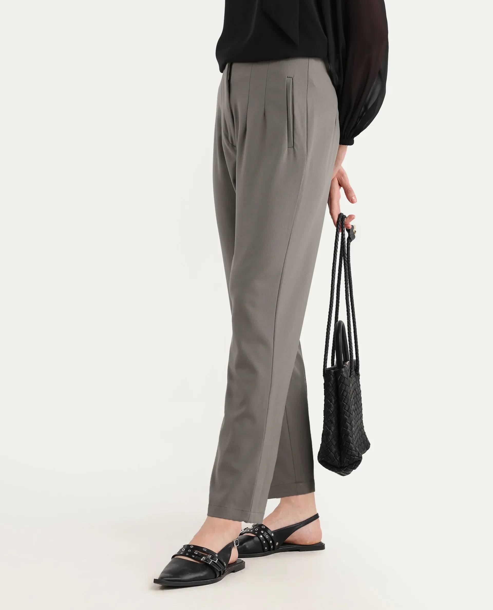 Rareism Women's Falqu Dusky Grey Polyester Blend Plain Ankle Length Tapered Trouser - Image 2