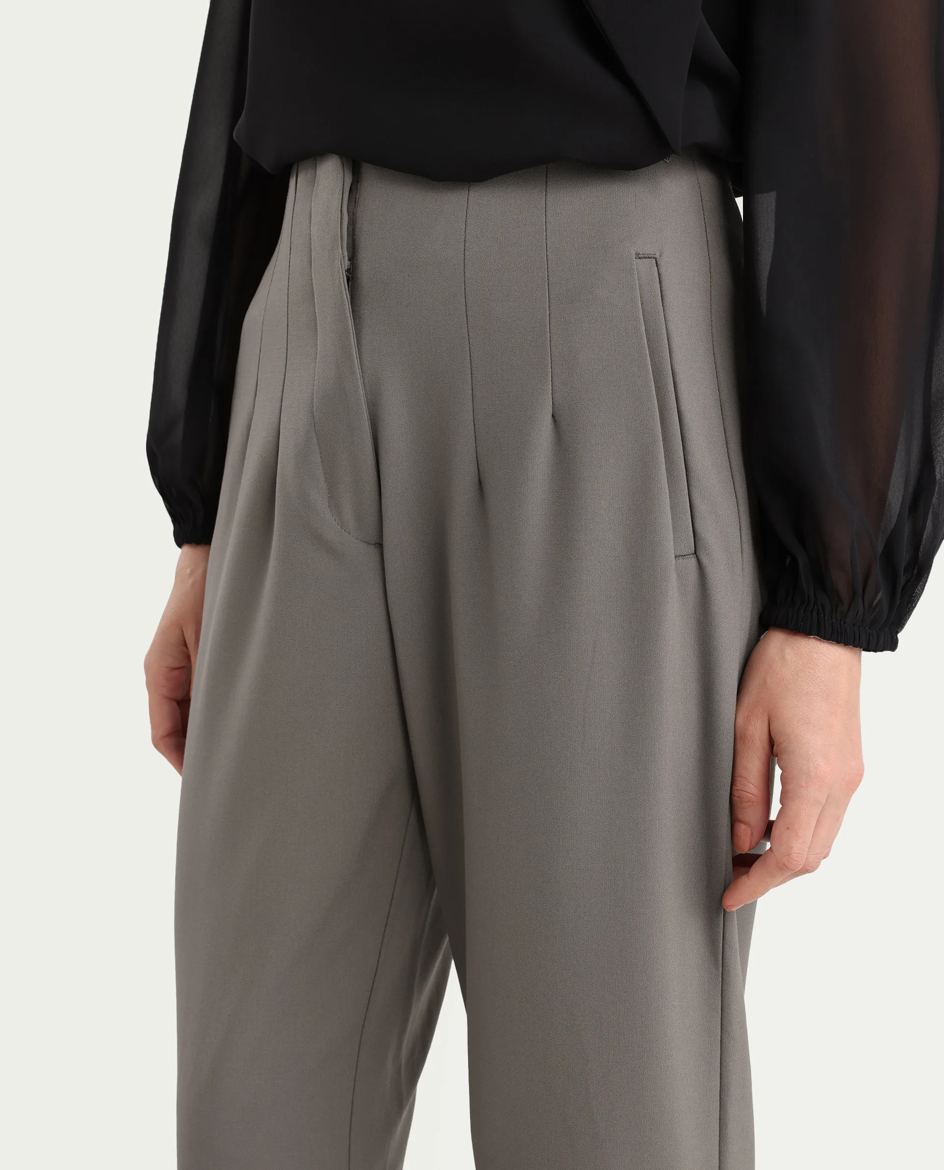 Rareism Women's Falqu Dusky Grey Polyester Blend Plain Ankle Length Tapered Trouser - Image 4