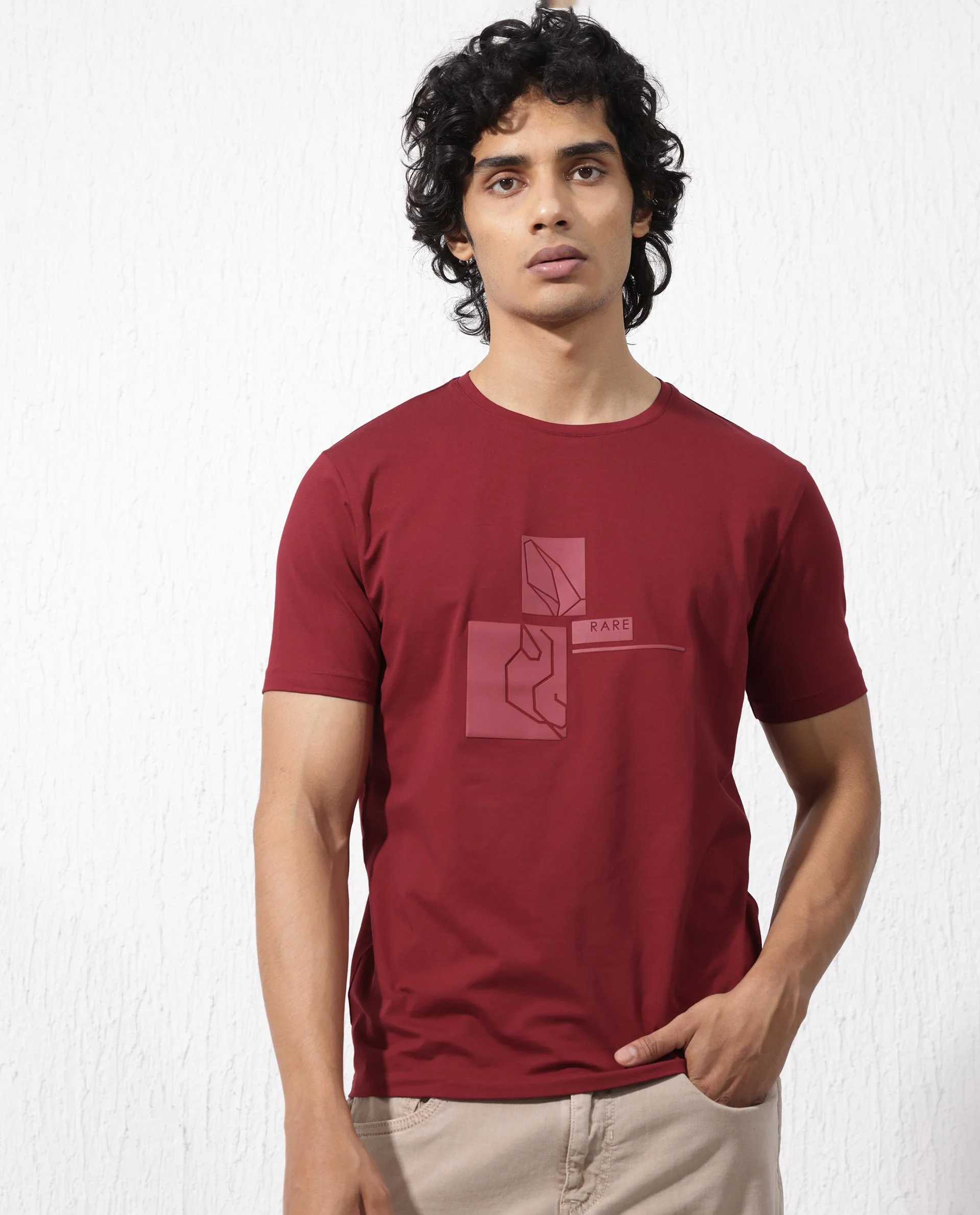 Rare Rabbit Men's Feine Red Cotton Blend Graphic Print Regular Fit Half Sleeve Crew Neck T-Shirt - Image 5
