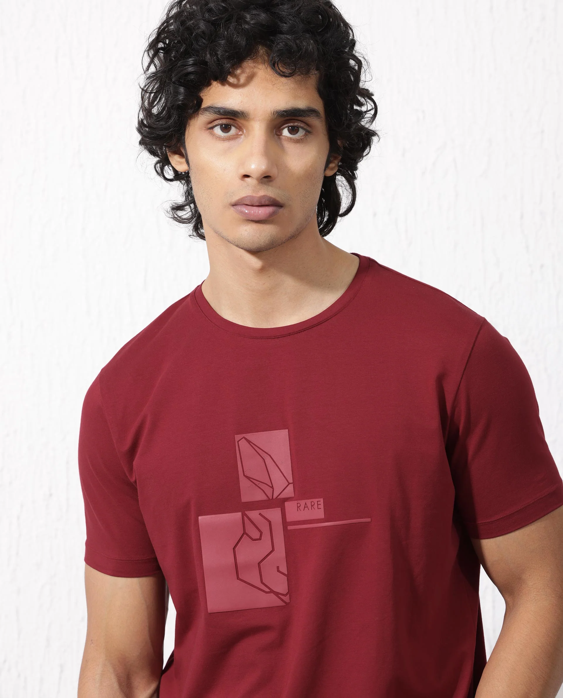 Rare Rabbit Men's Feine Red Cotton Blend Graphic Print Regular Fit Half Sleeve Crew Neck T-Shirt - Image 6