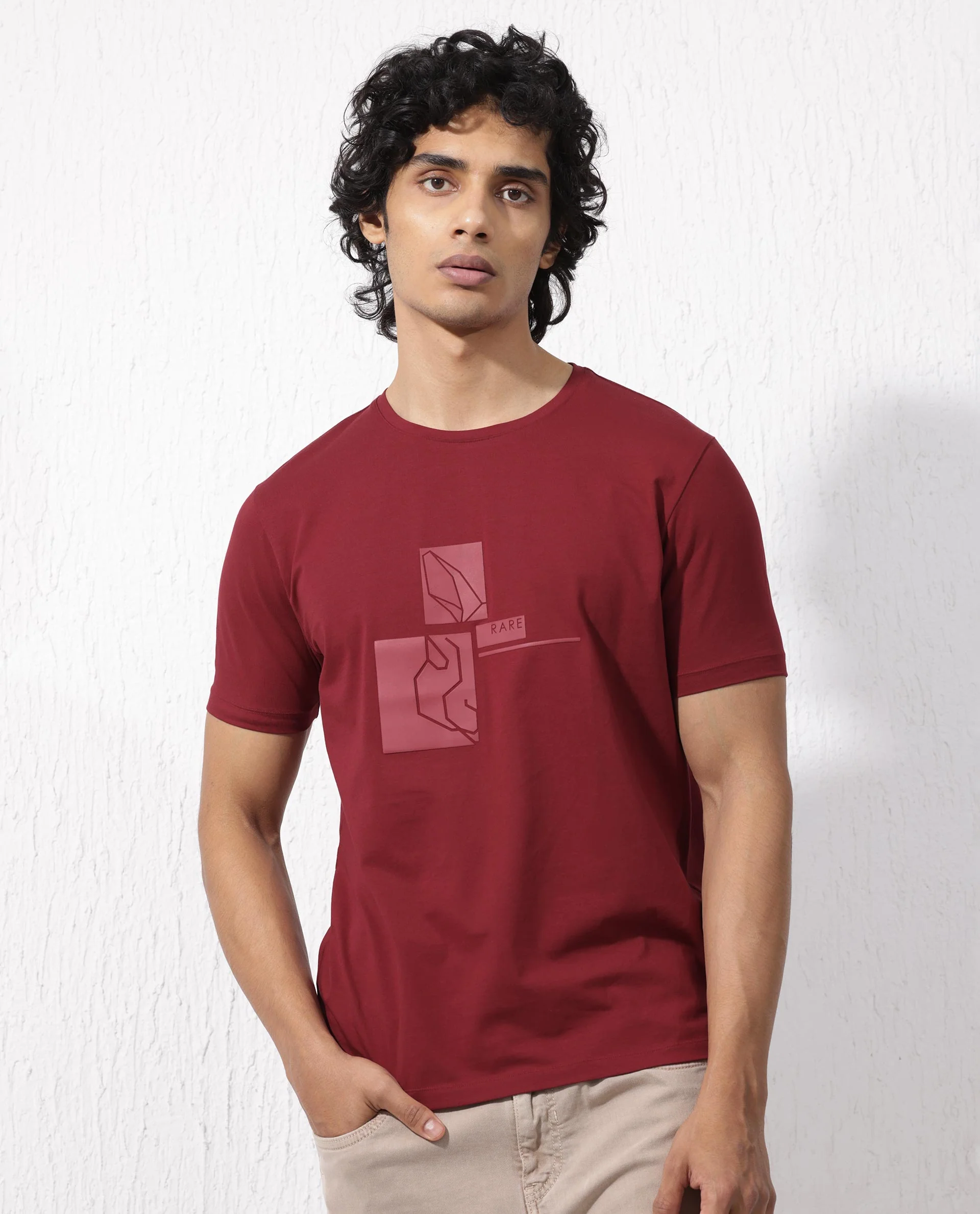 Rare Rabbit Men's Feine Red Cotton Blend Graphic Print Regular Fit Half Sleeve Crew Neck T-Shirt - Image 7