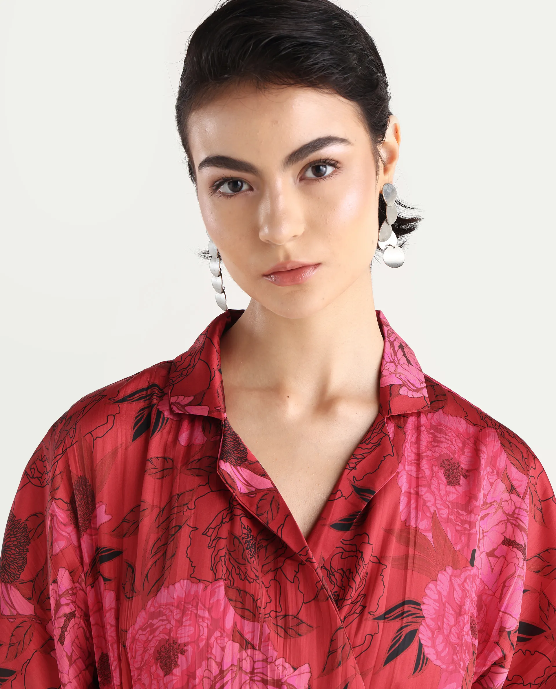 Rareism Women's Felik Red Polyester Lapel Neck Floral Print Extended Sleeves Midi Fit And Flare Dress - Image 4