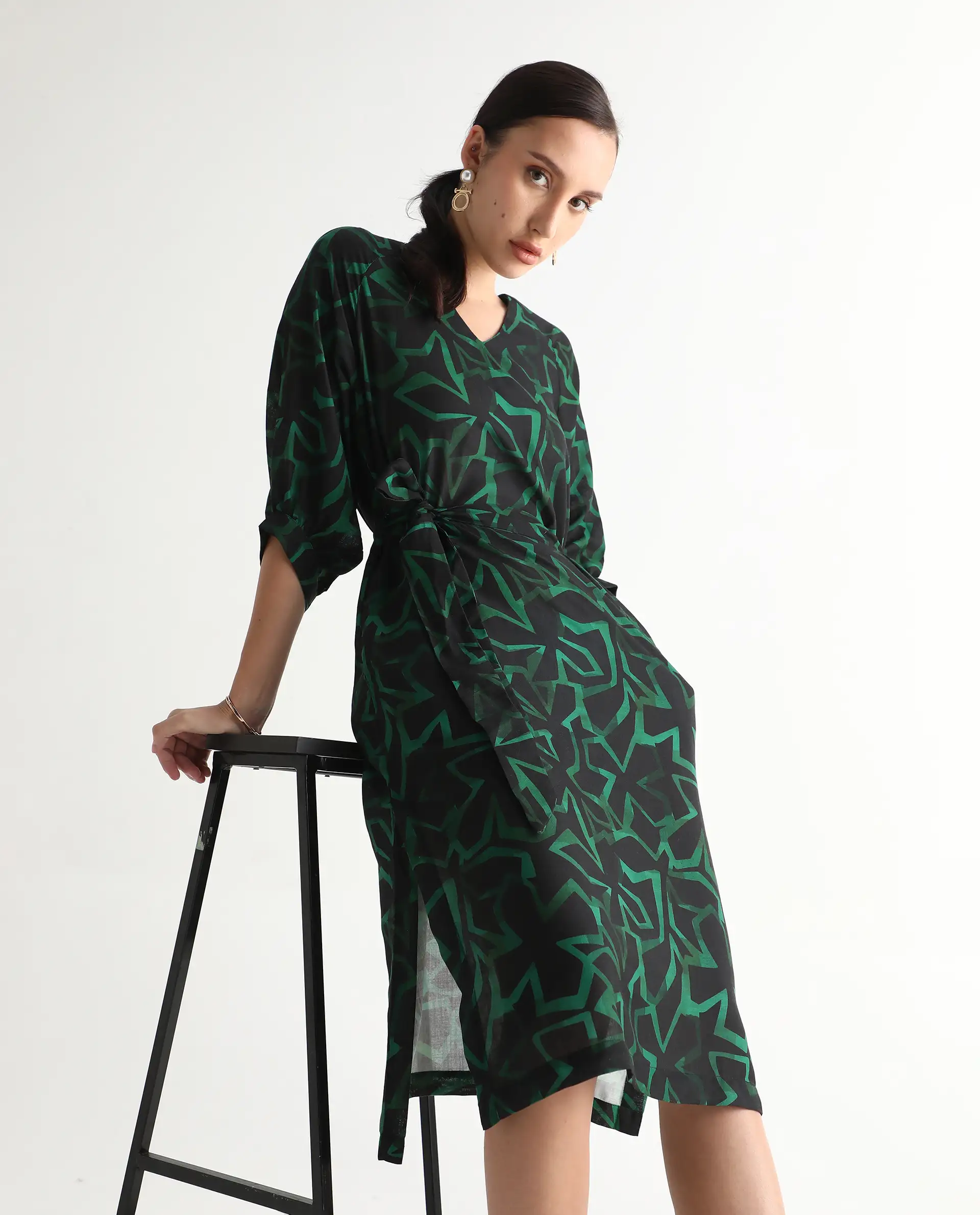Rareism Women's Feray Dark Black Linen V-Neck Geometric Print Bishop Sleeve Midi A-Line Dress
