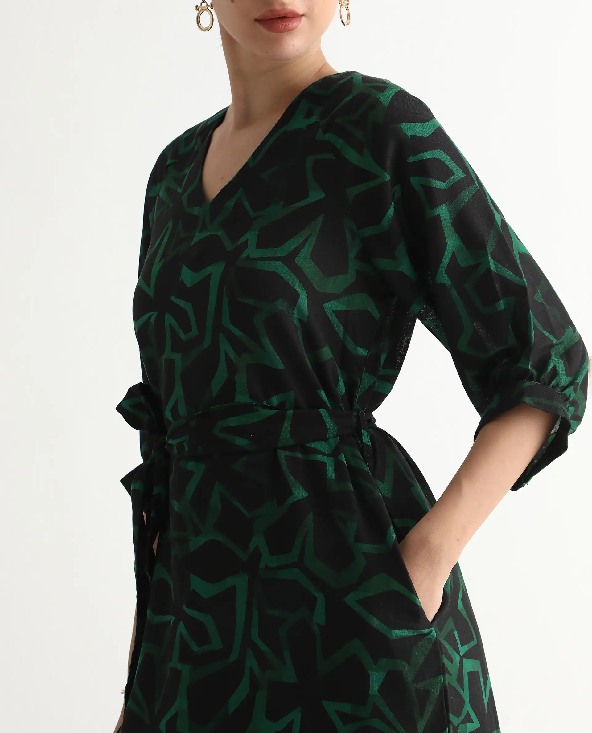 Rareism Women's Feray Dark Black Linen V-Neck Geometric Print Bishop Sleeve Midi A-Line Dress - Image 3
