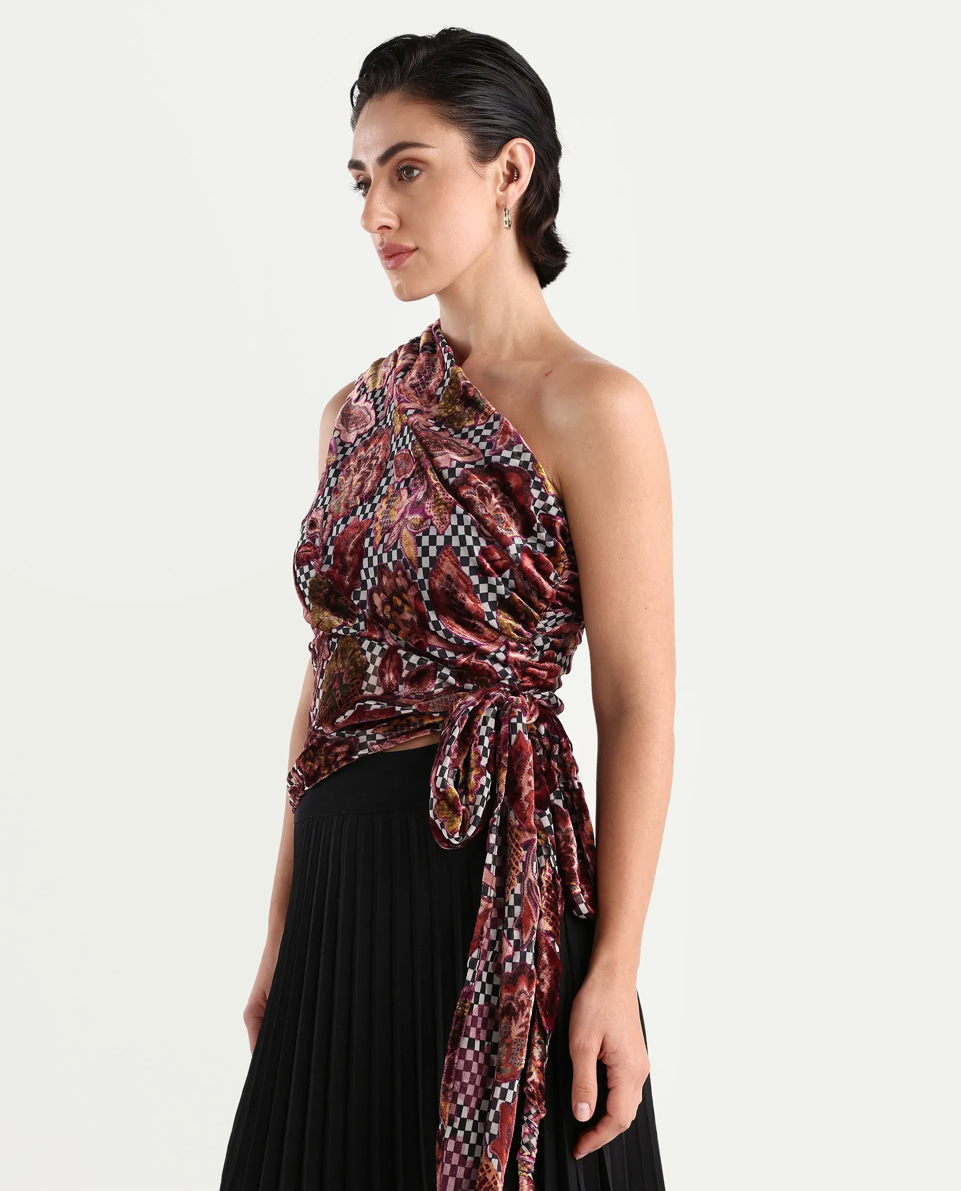 Rareism Women's Fertin Multi Polyester One Shoulder Floral Print Sleeveless Regular Fitted Top - Image 5