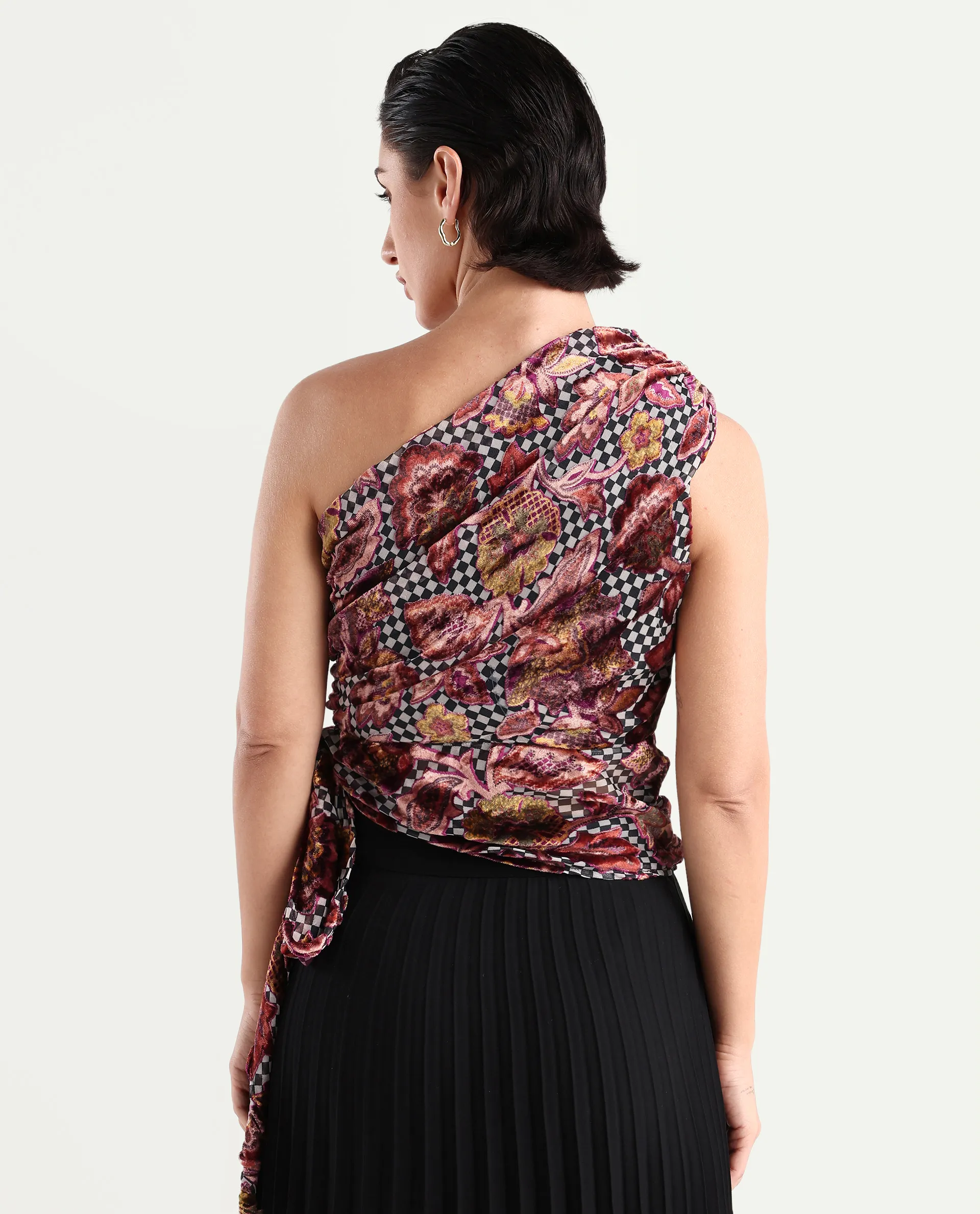 Rareism Women's Fertin Multi Polyester One Shoulder Floral Print Sleeveless Regular Fitted Top - Image 7