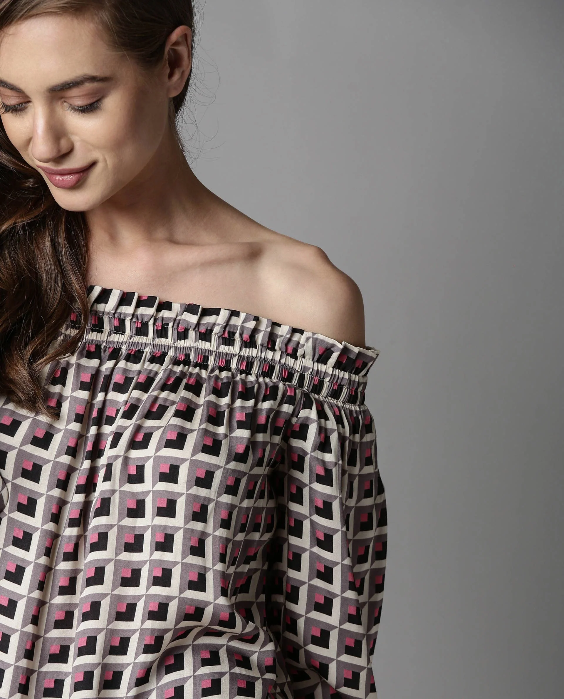 Rareism Women Fest Beige Top Short Sleeves Printed - Image 3