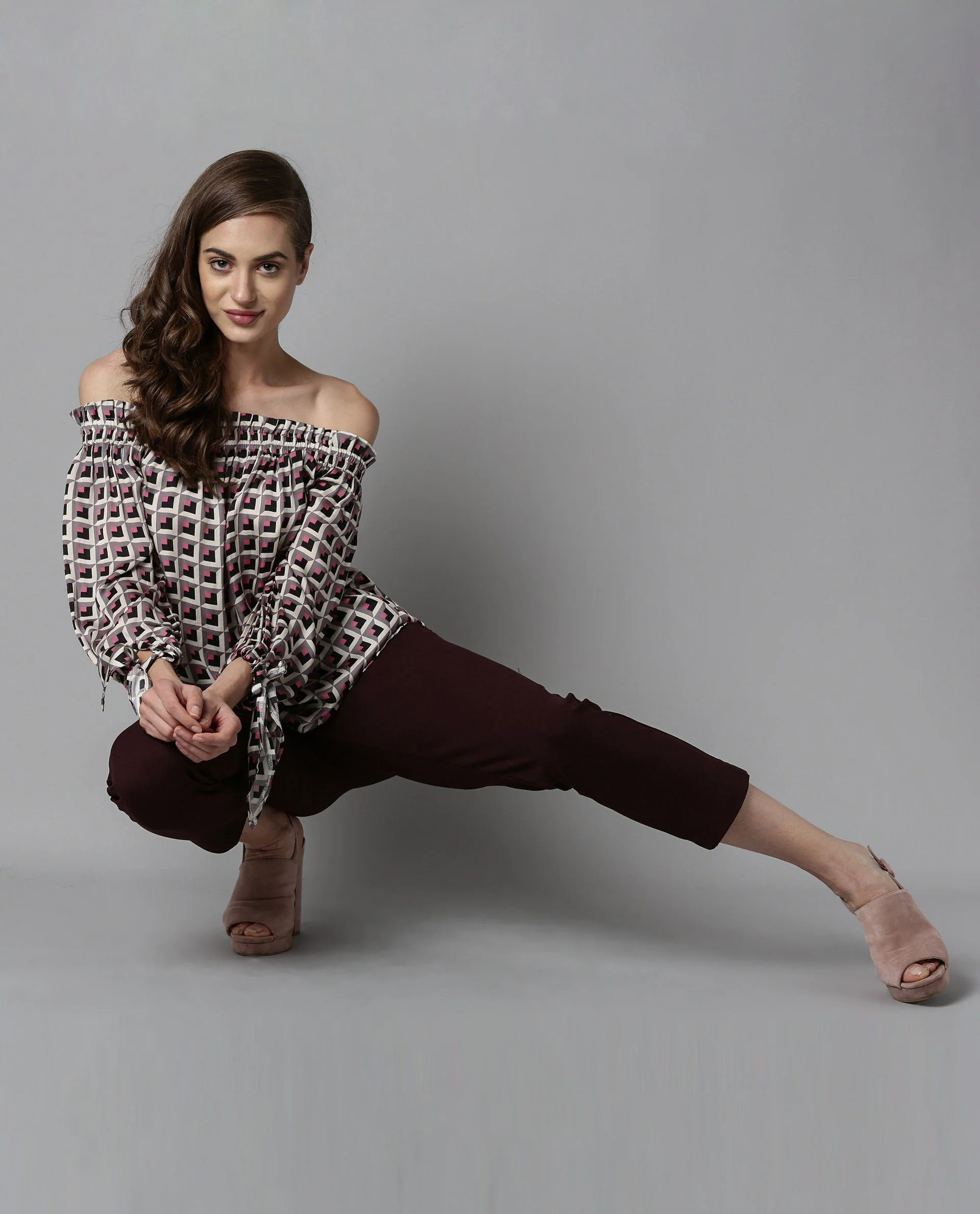 Rareism Women Fest Beige Top Short Sleeves Printed - Image 5