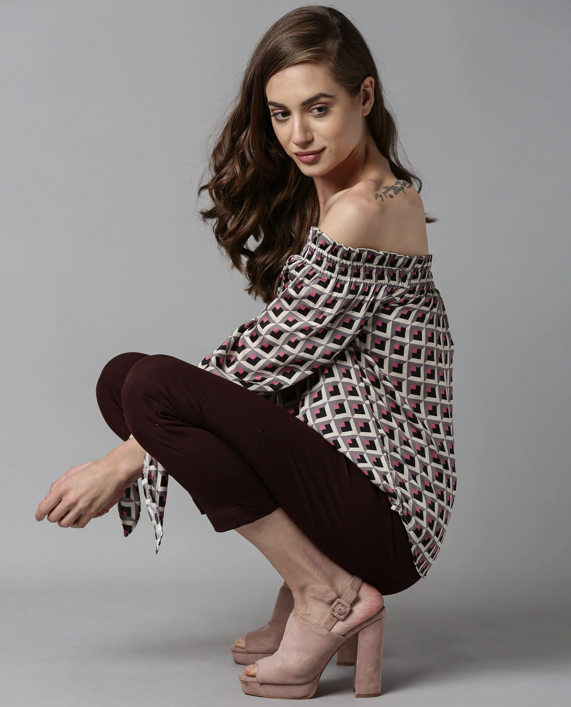 Rareism Women Fest Beige Top Short Sleeves Printed - Image 6
