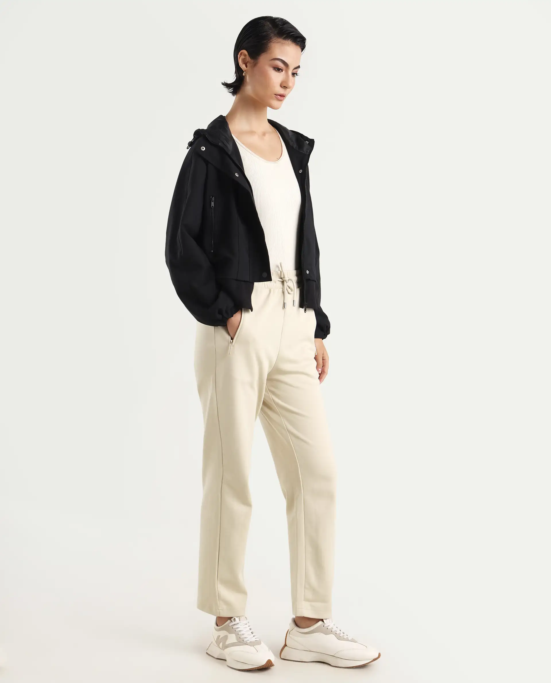 Rareism Women's Fider Beige Cotton Blend Plain Ankle Length Tapered Track Pant - Image 6