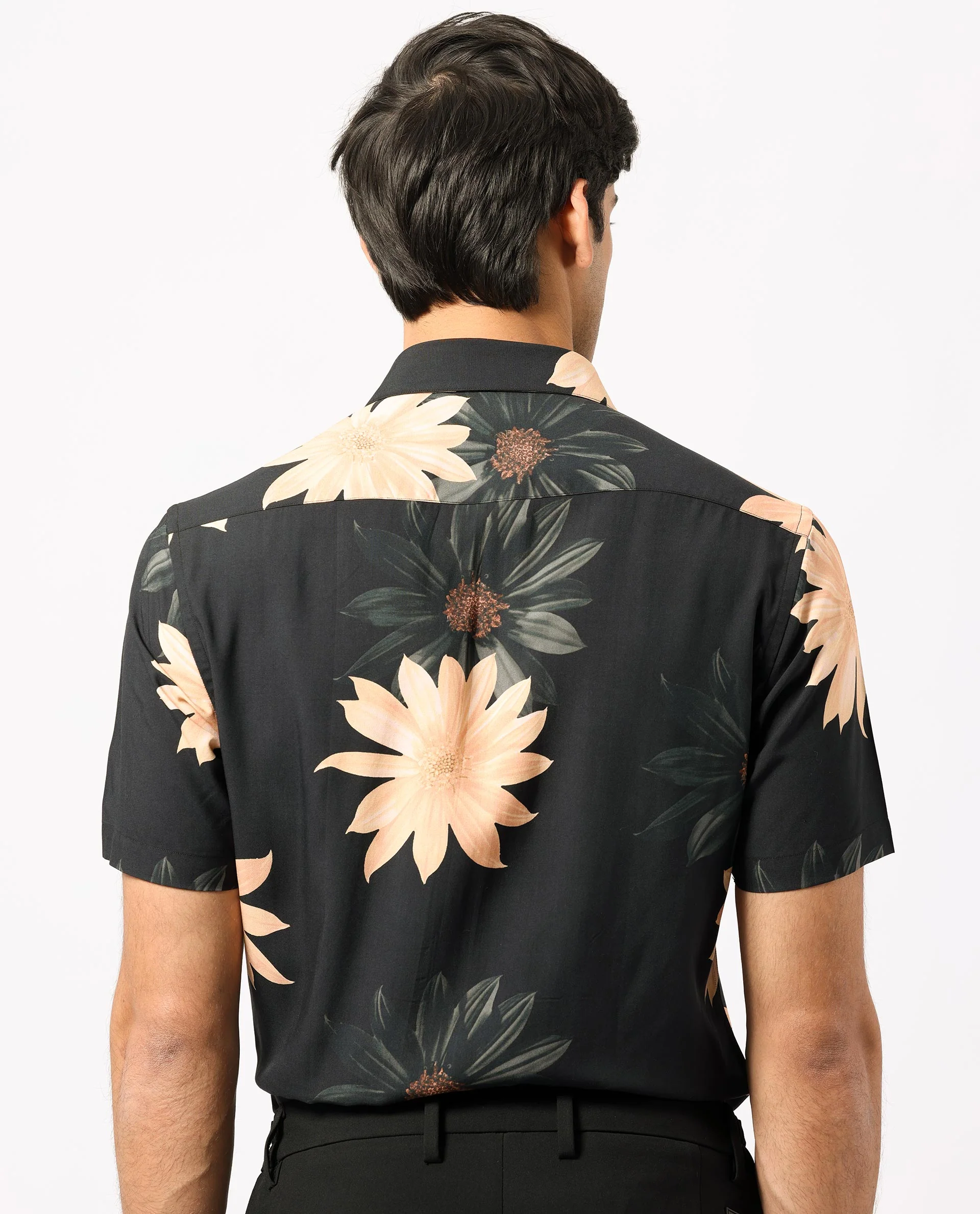 Rare Rabbit Men's Filch Black Floral Print Regular Fit Half Sleeve Collared Shirt - Image 9